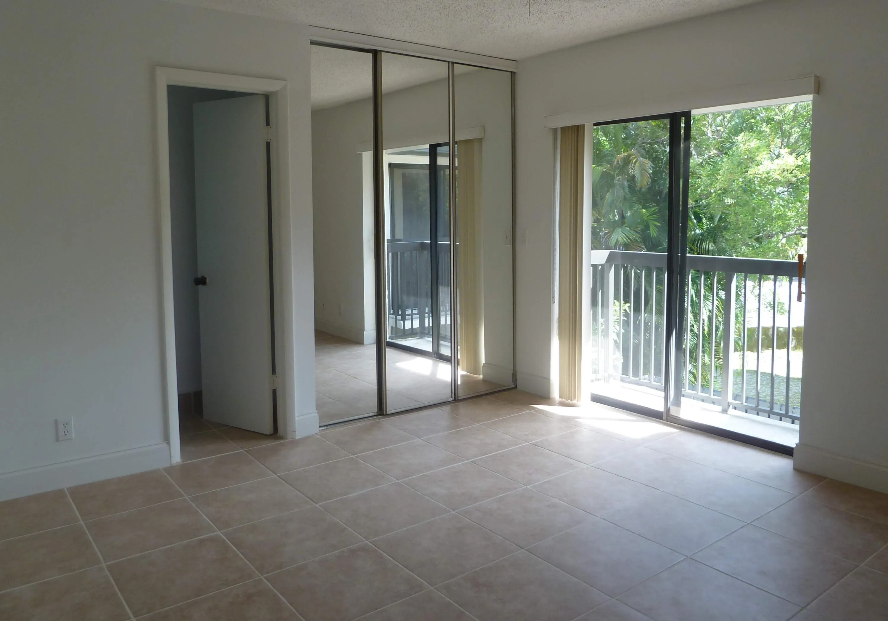 3205 Cocoplum Circle