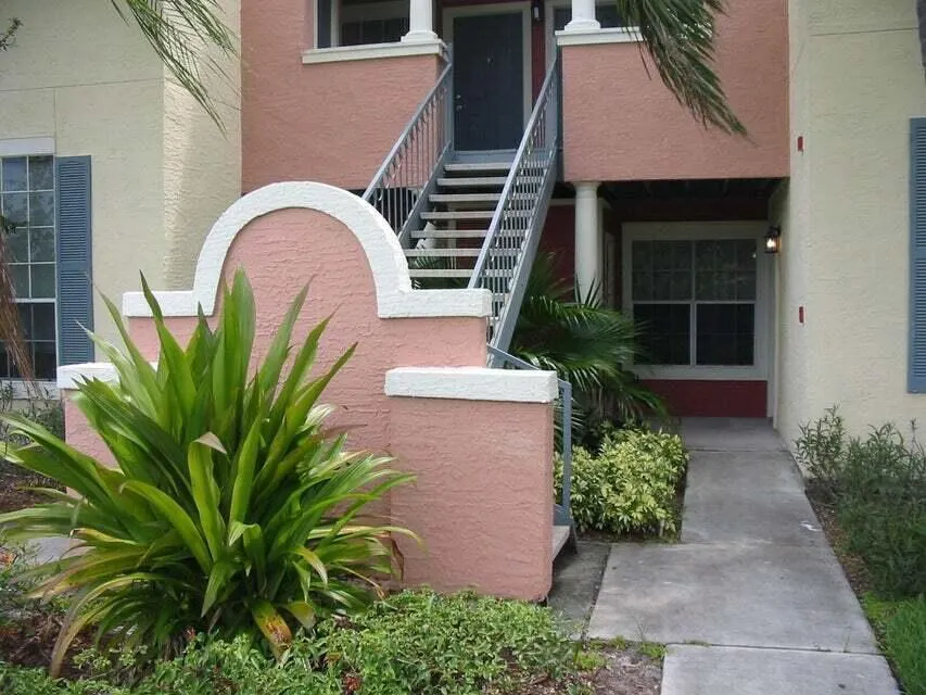 1365 CRYSTAL Way #M