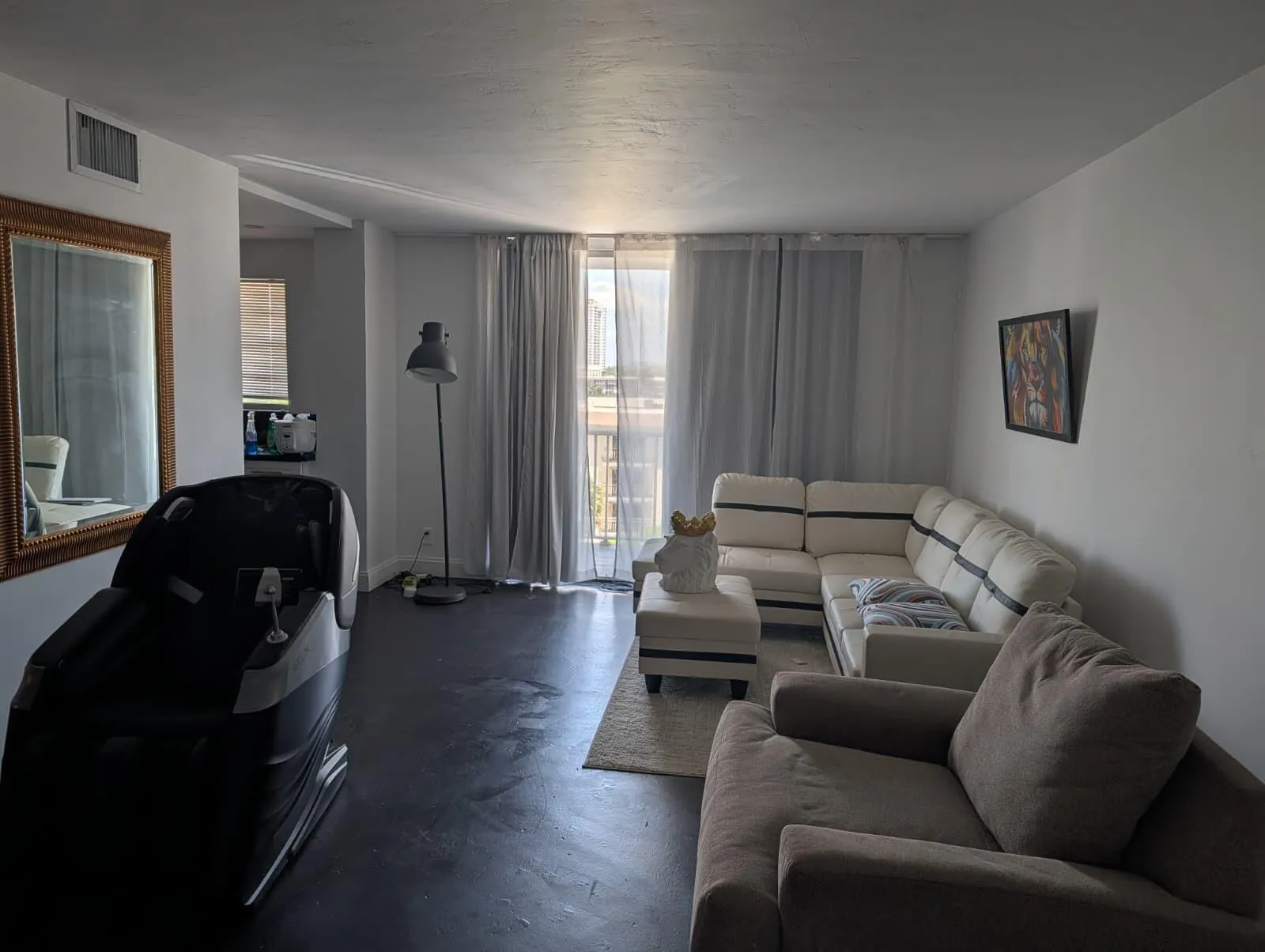137 GOLDEN ISLES Drive #609
