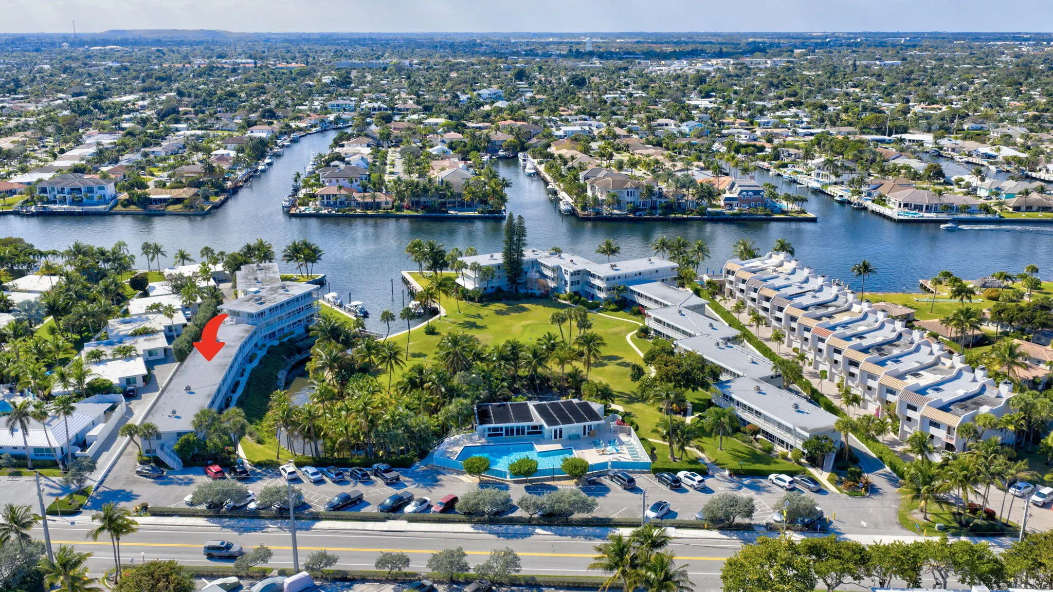 1221 HILLSBORO MILE #23A