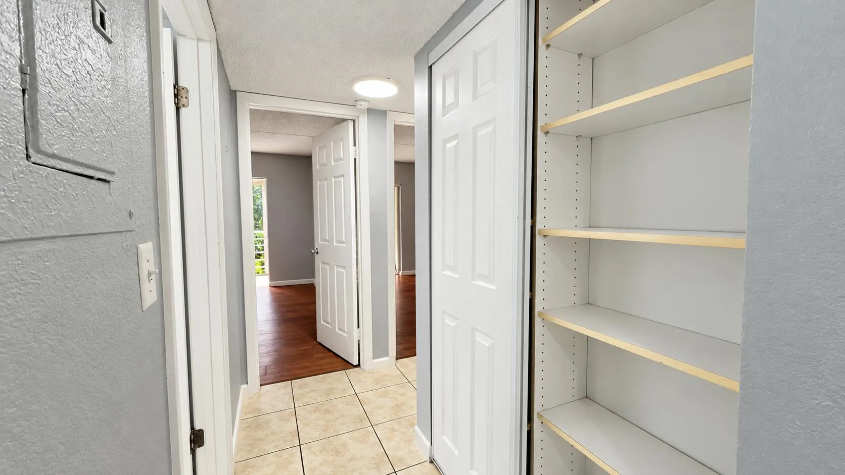 2000 SPRINGDALE Boulevard #201