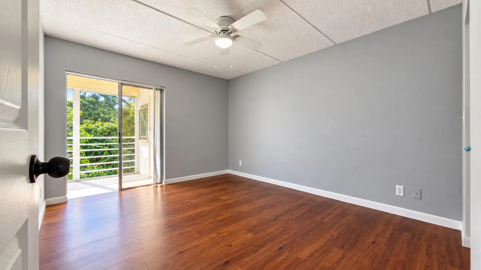 2000 SPRINGDALE Boulevard #201