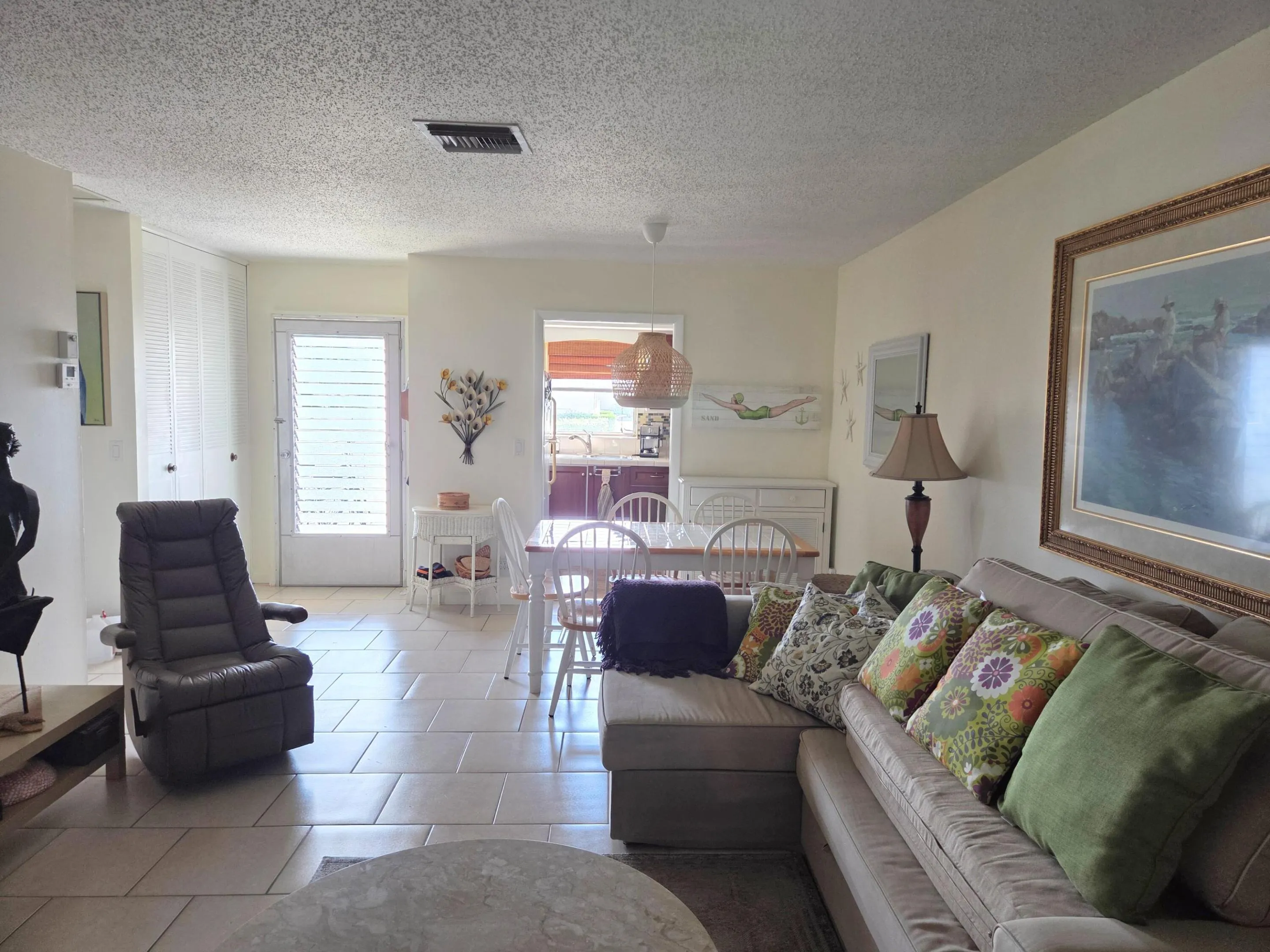 2640 DUDLEY Drive E #J