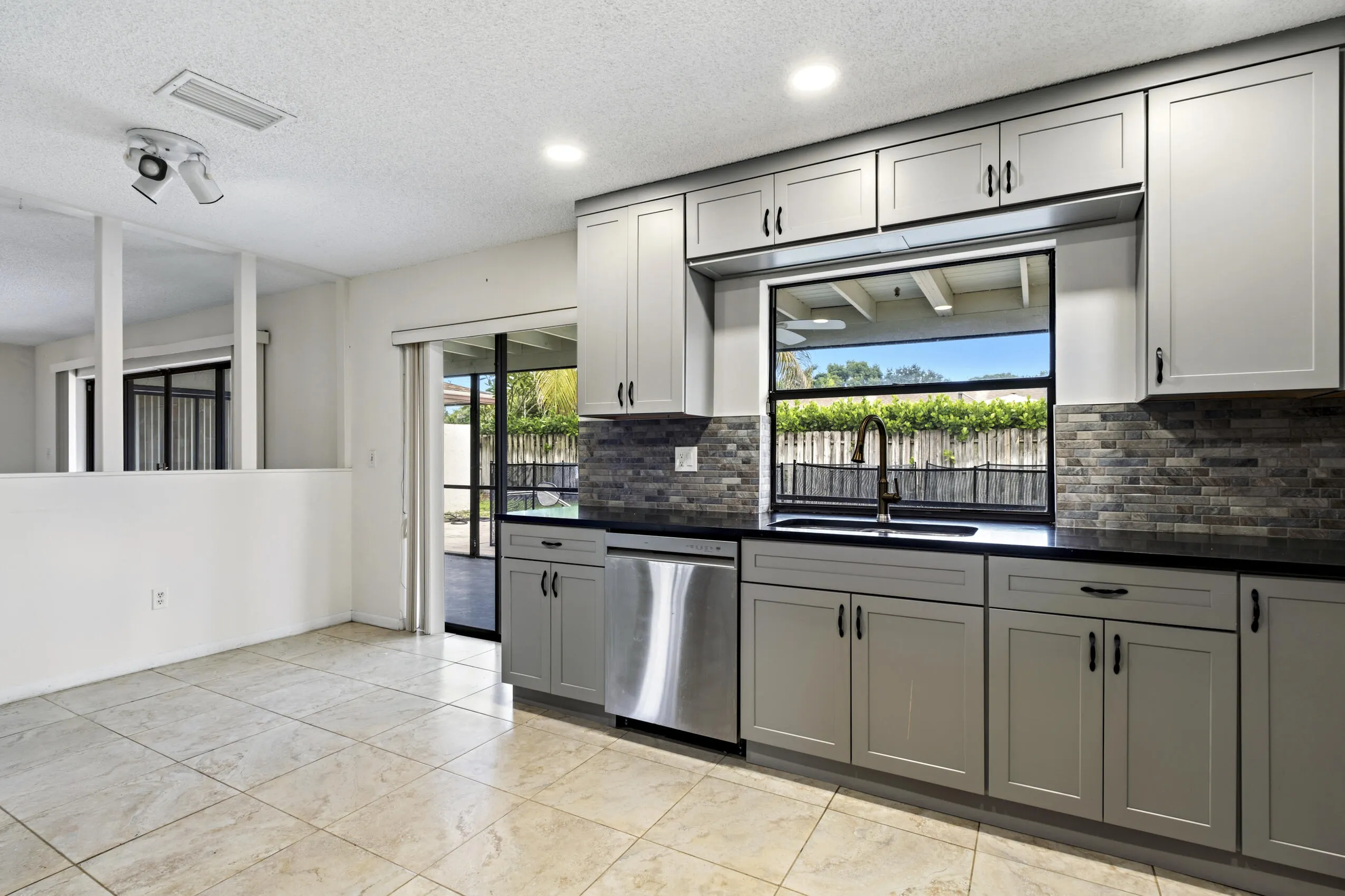 4937 Willow Drive