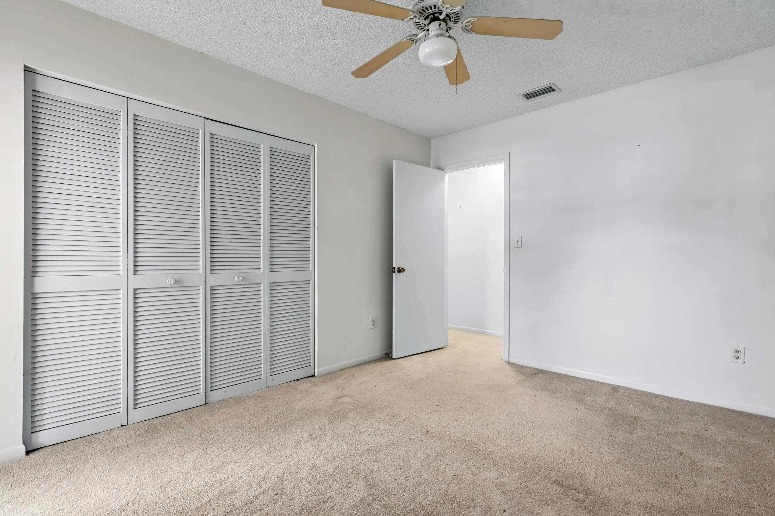 4937 Willow Drive