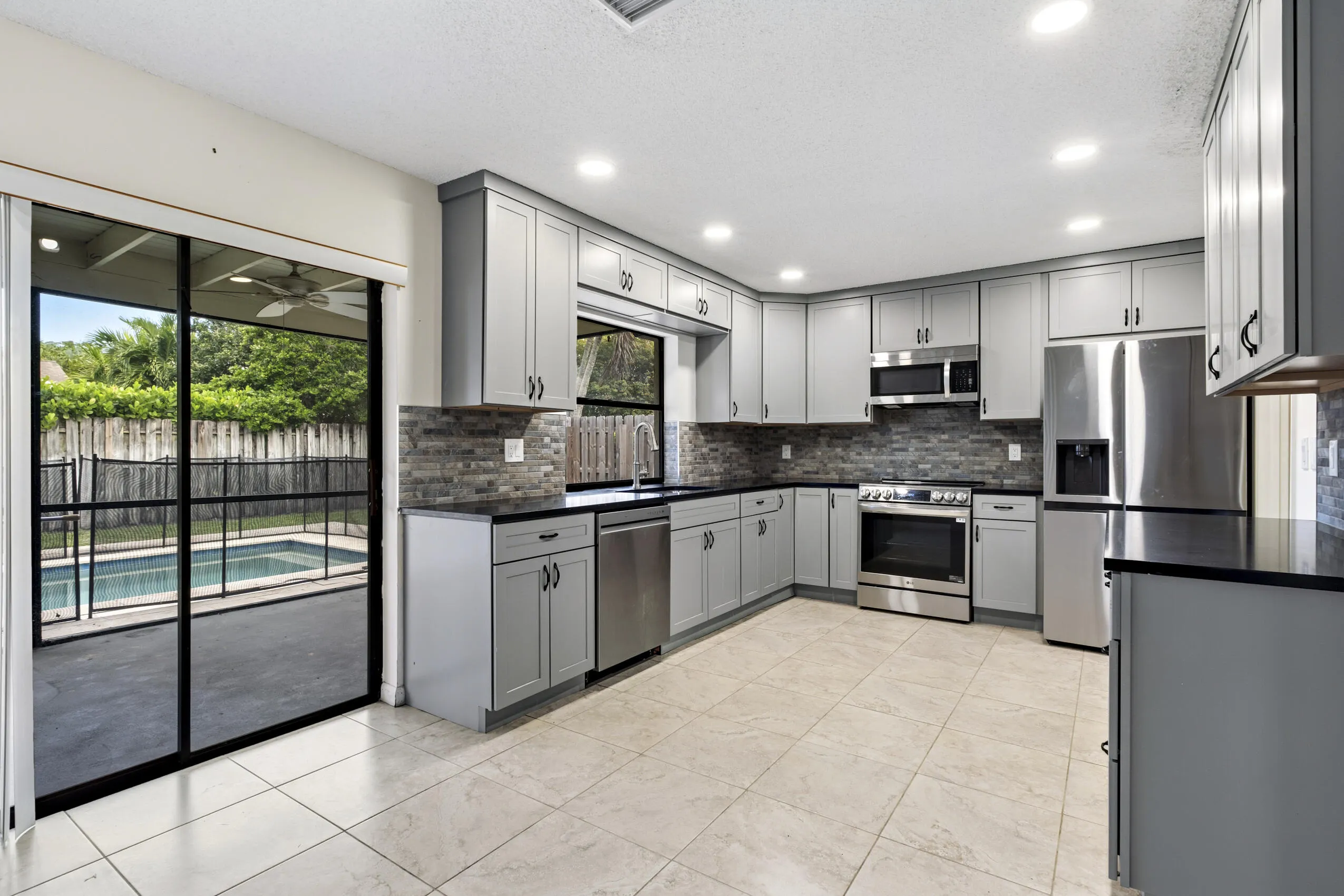 4937 Willow Drive