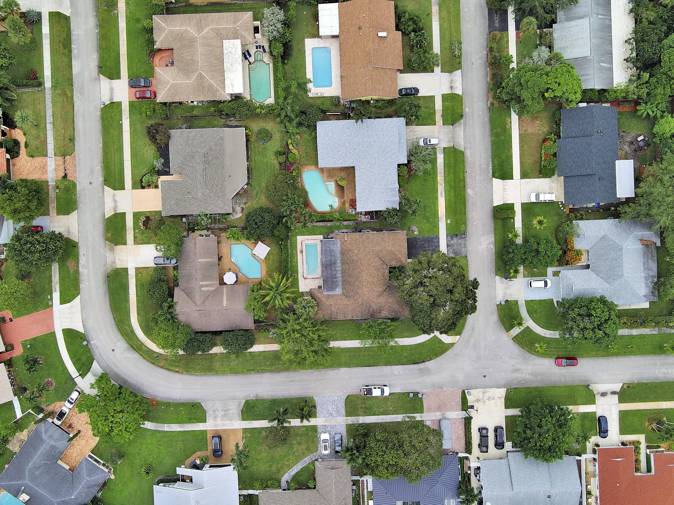 4937 Willow Drive