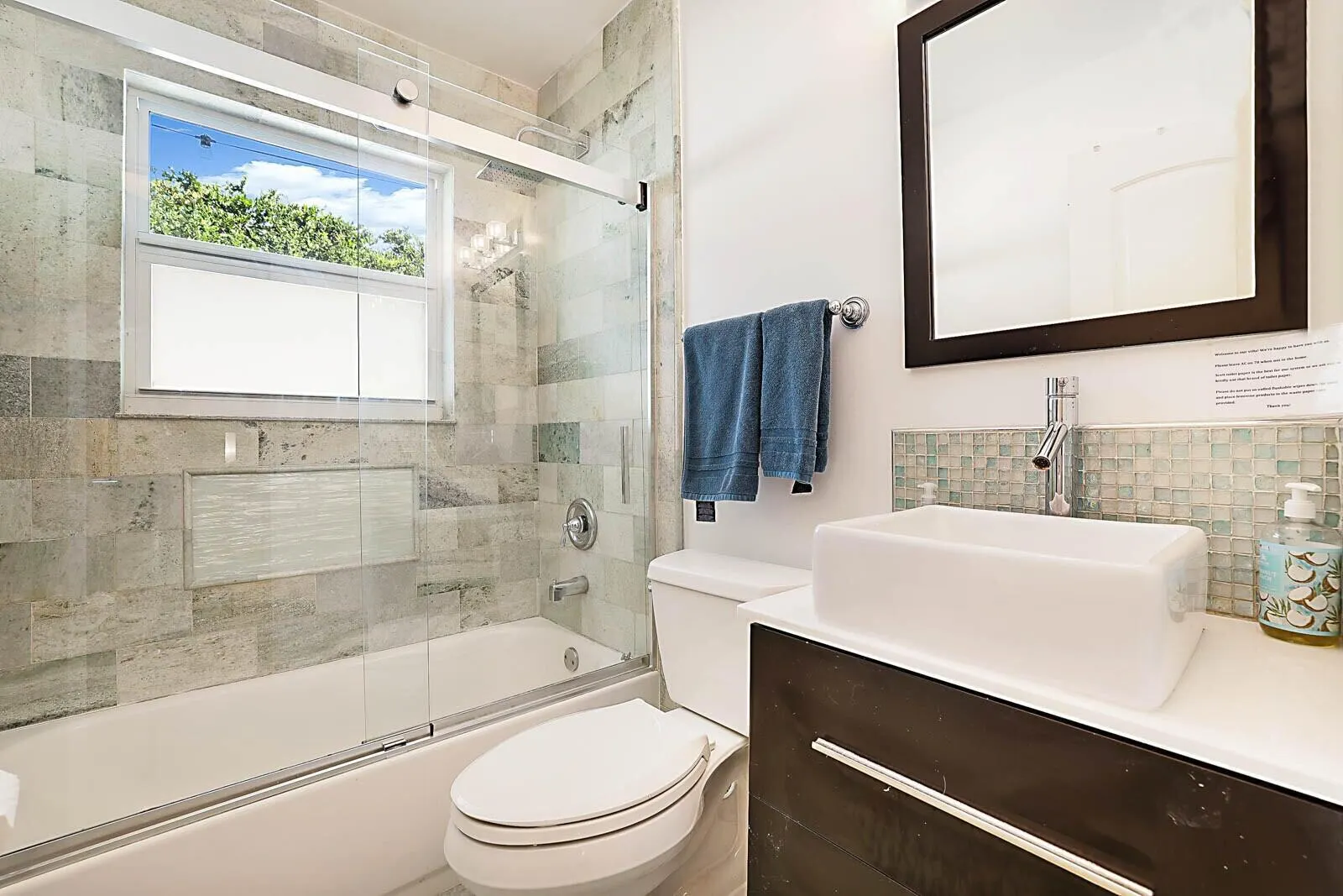 338 NE 7th Avenue #A