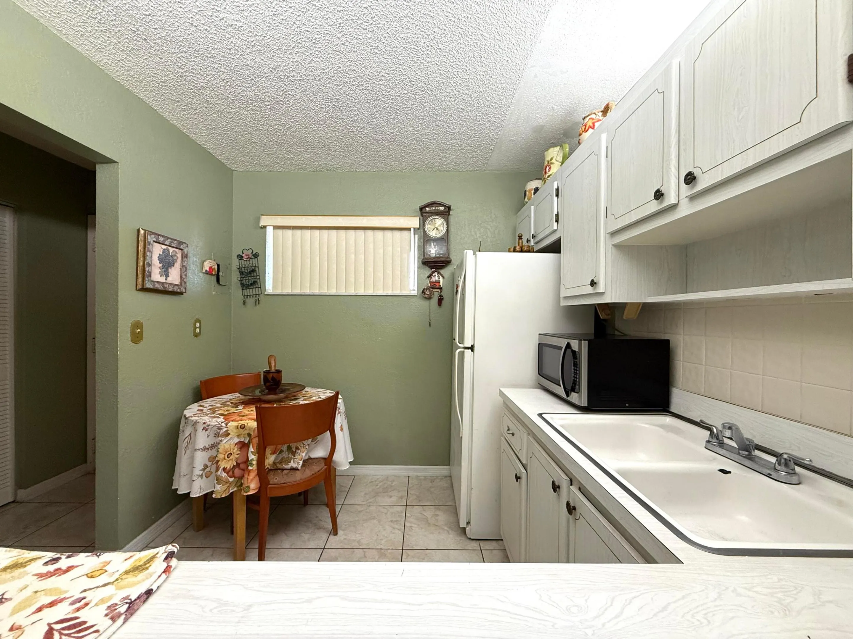 2855 GARDEN Drive S #306