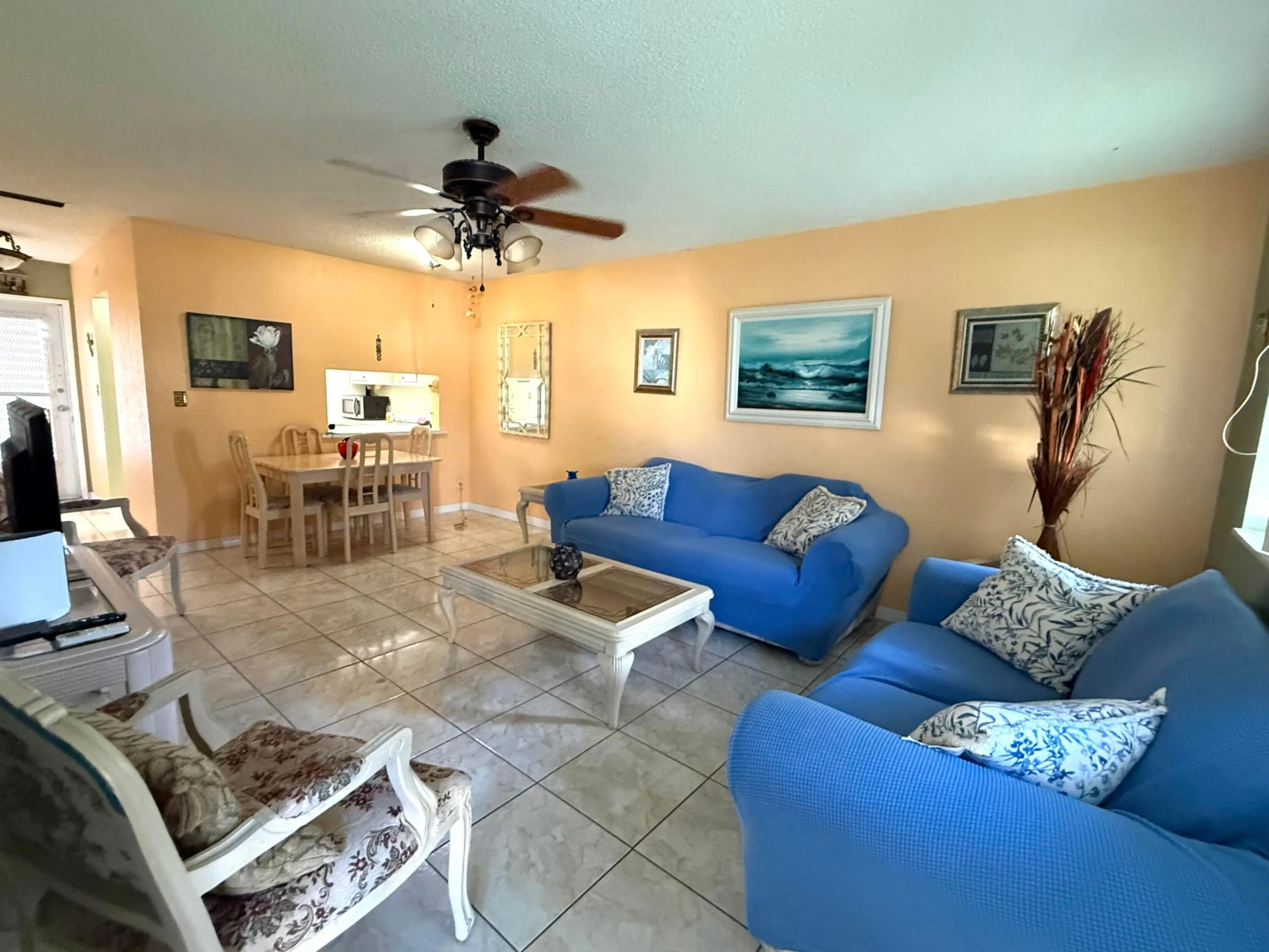 2855 GARDEN Drive S #306
