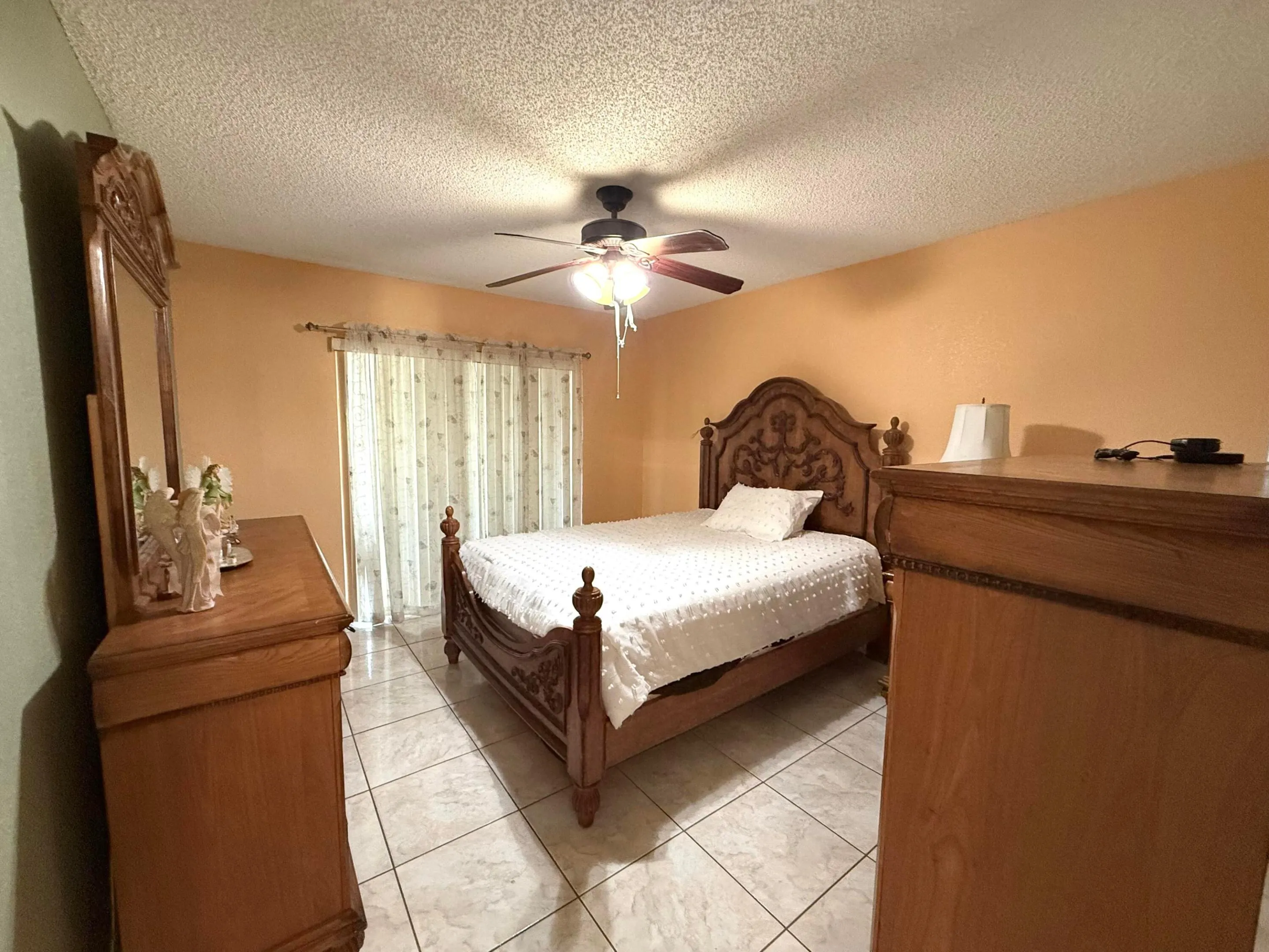 2855 GARDEN Drive S #306
