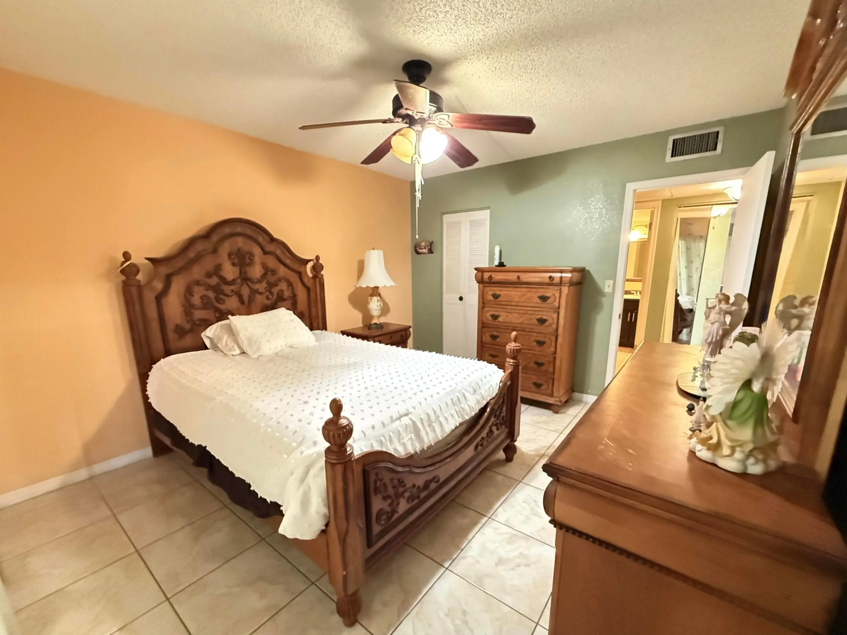 2855 GARDEN Drive S #306
