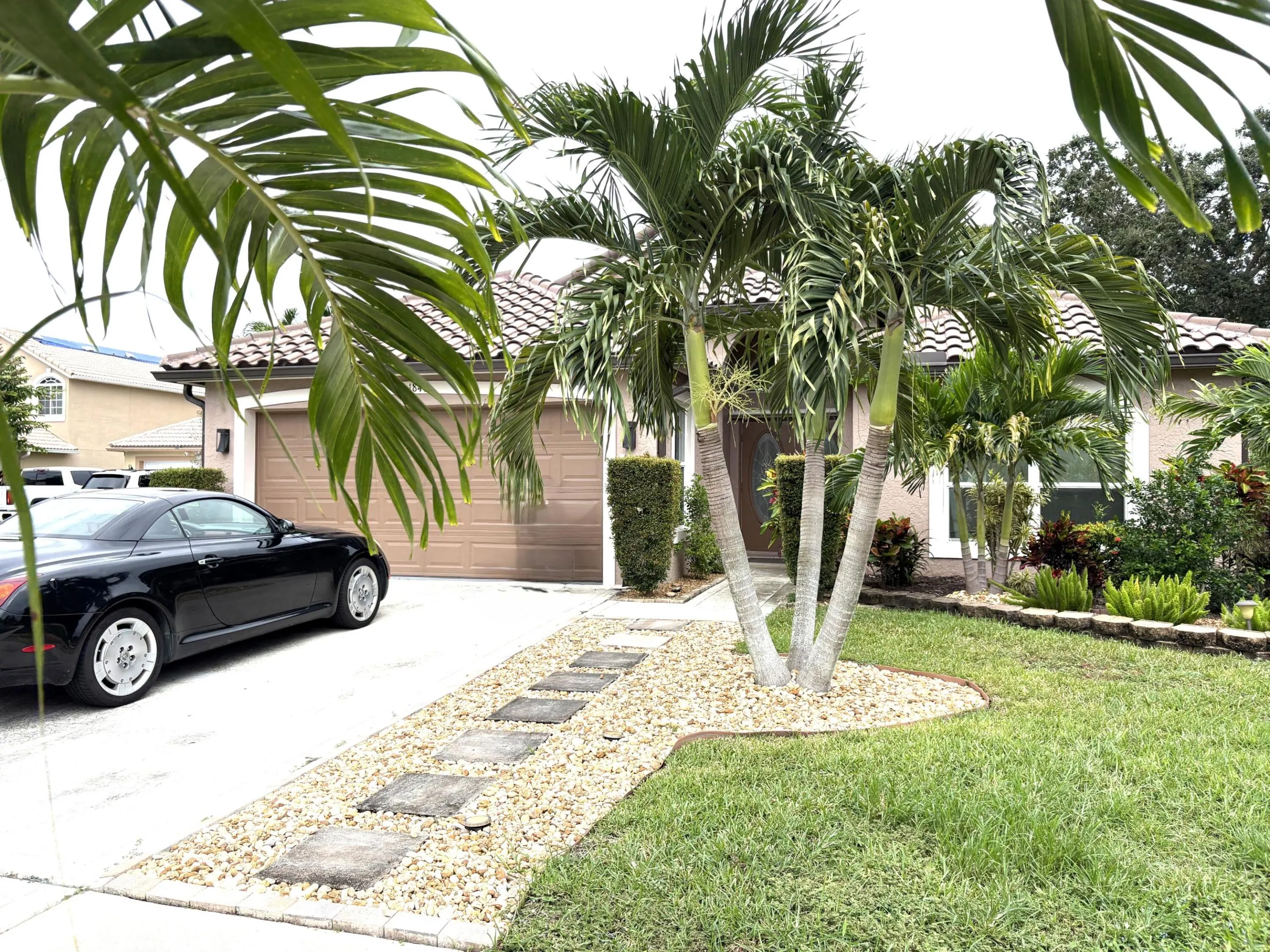 1842 OAK BERRY Circle