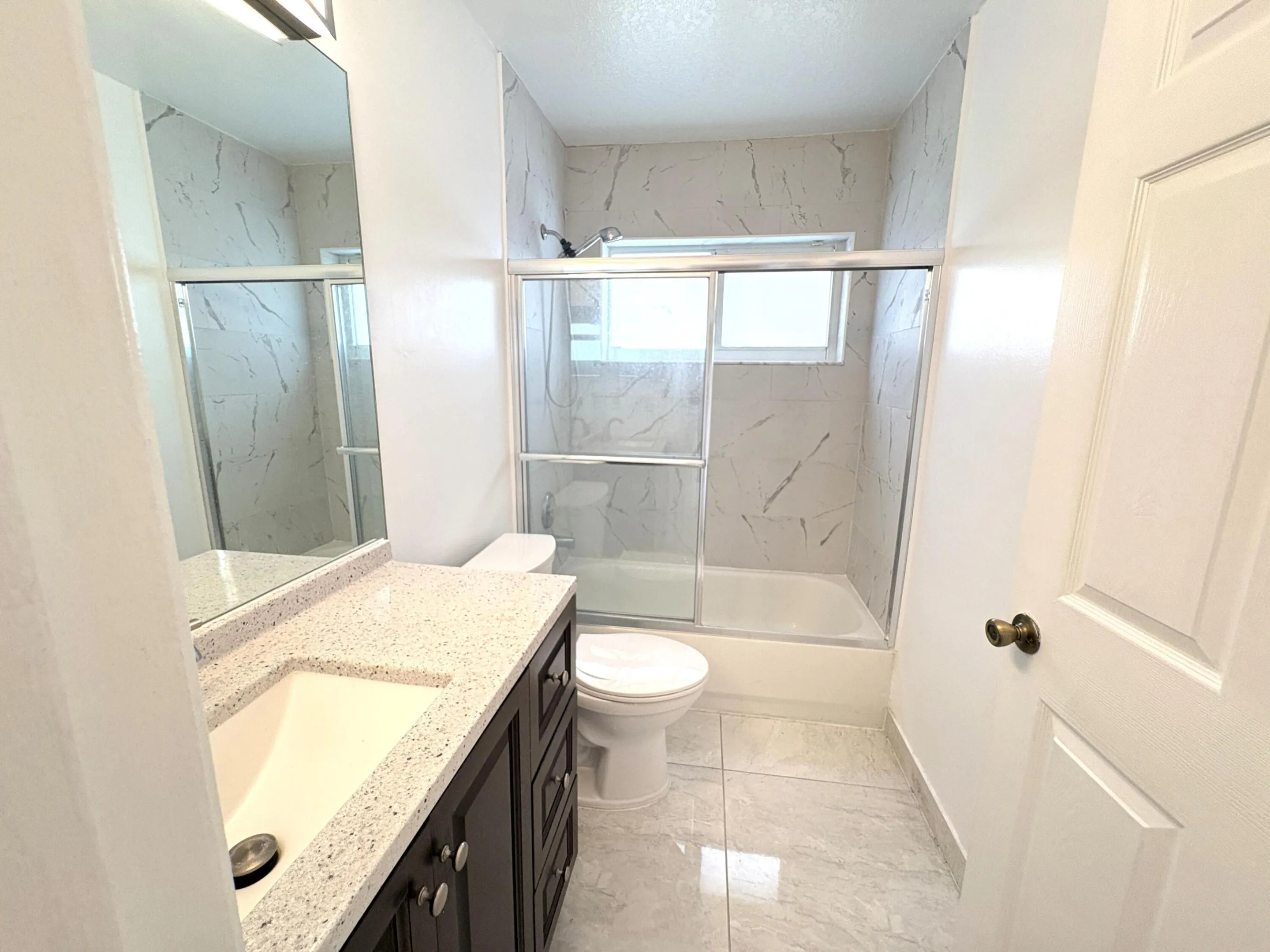 1842 OAK BERRY Circle