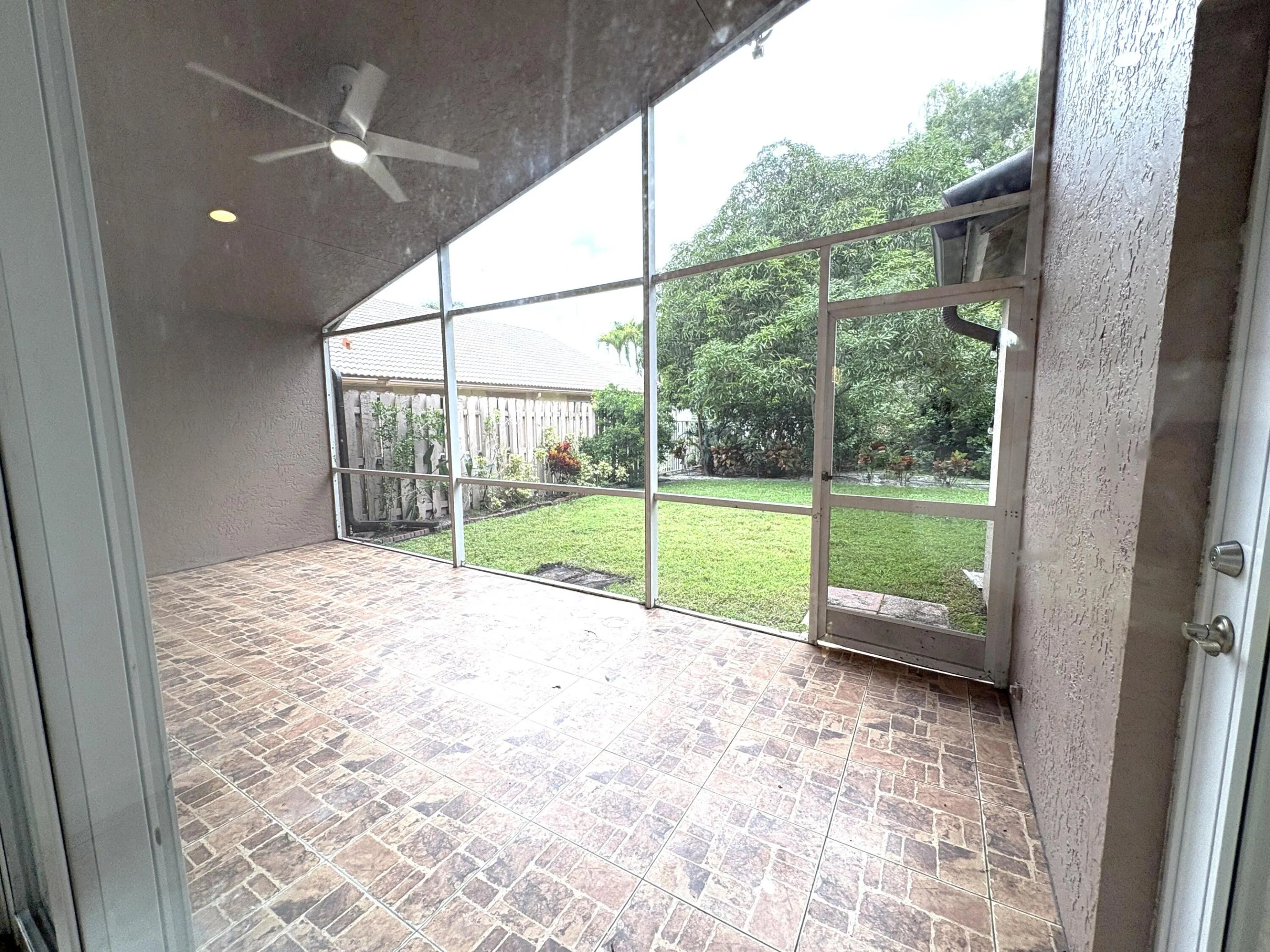 1842 OAK BERRY Circle