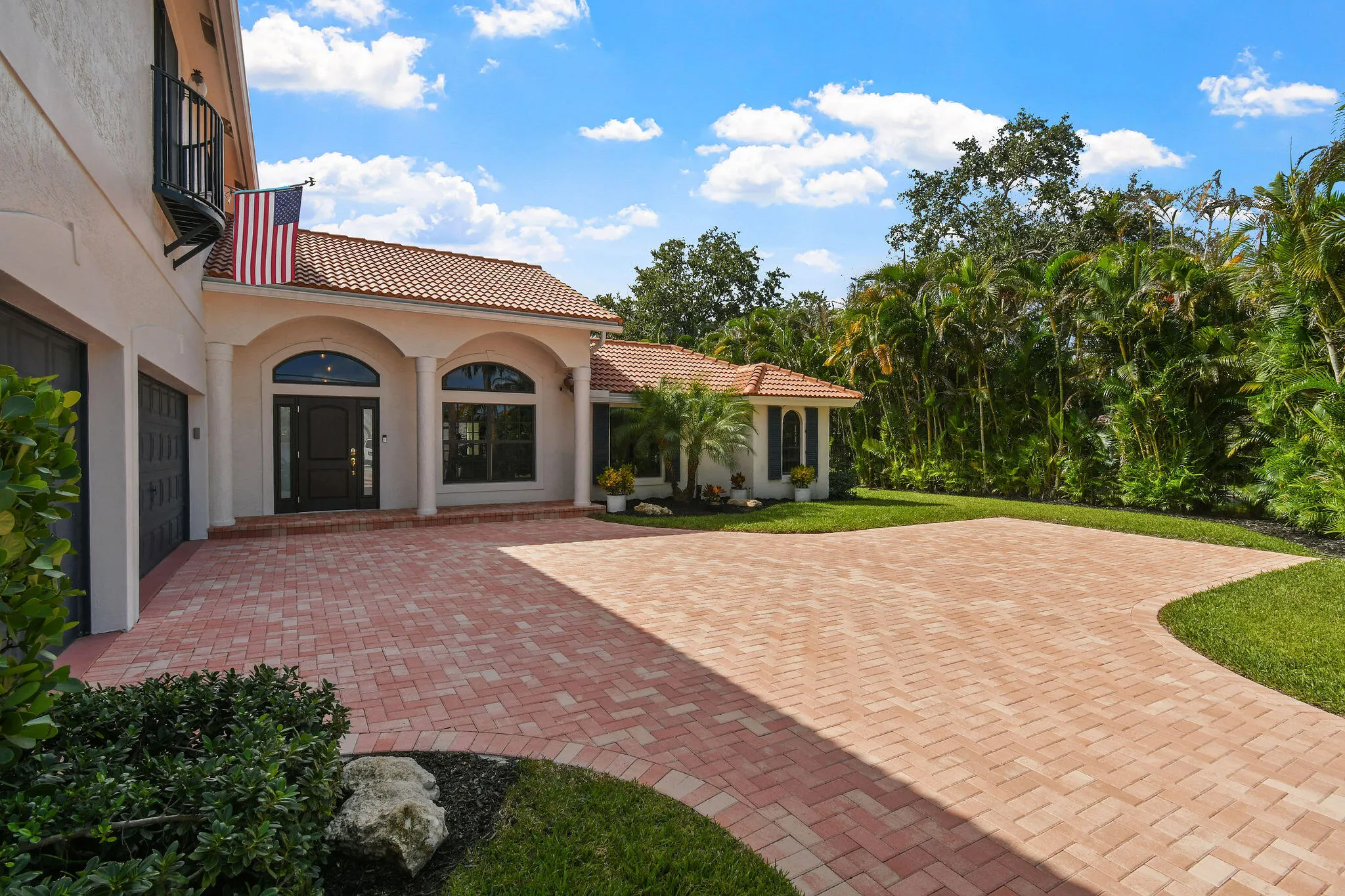 18944 SE JUPITER RIVER Drive