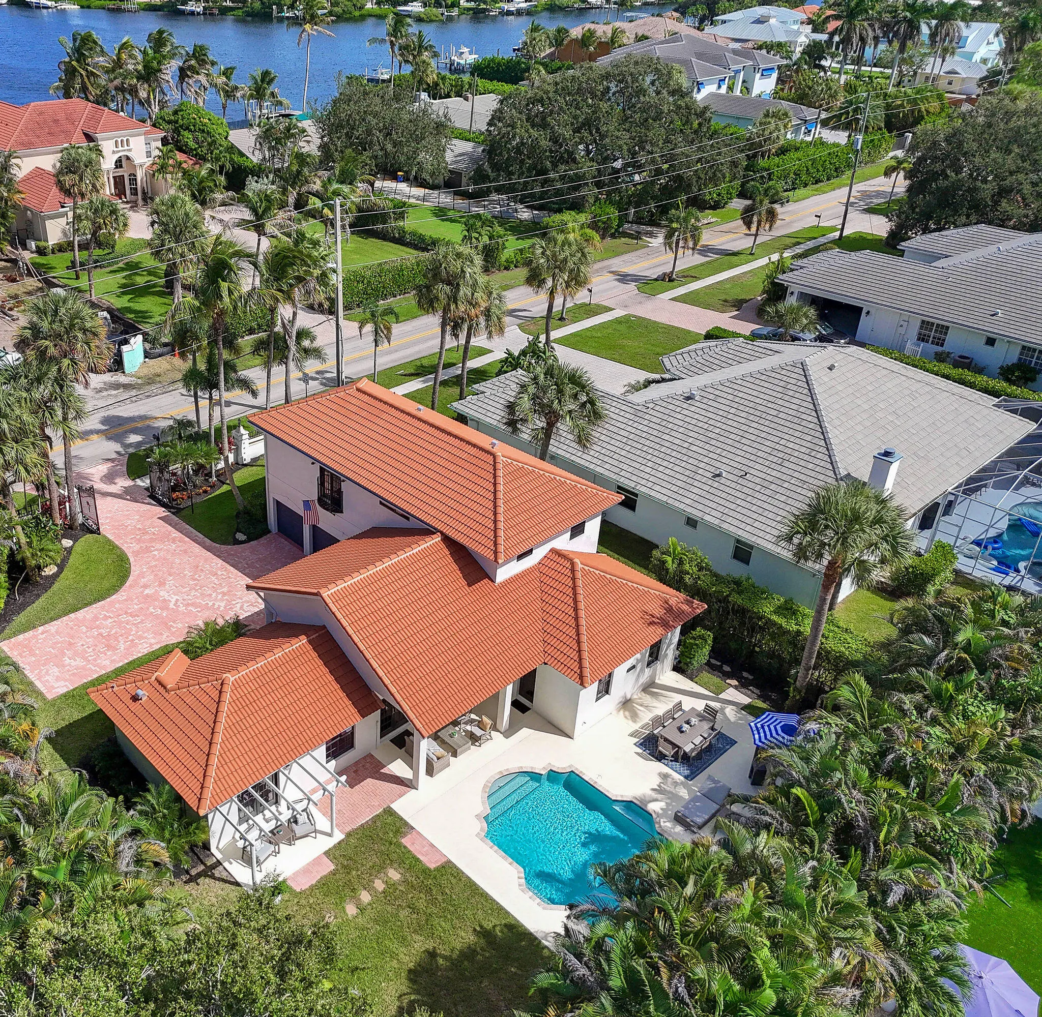 18944 SE JUPITER RIVER Drive