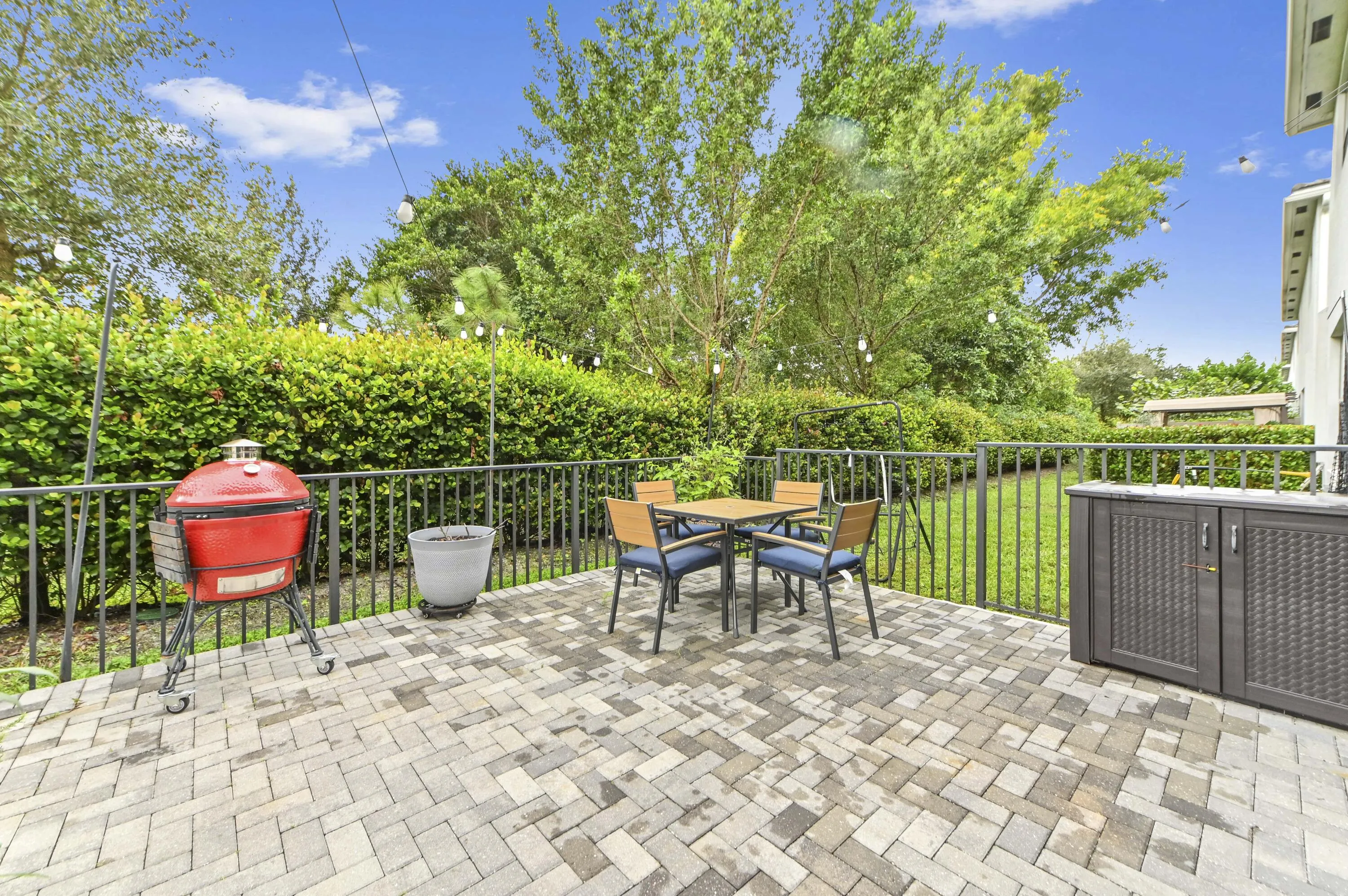 8728 Corvus Drive