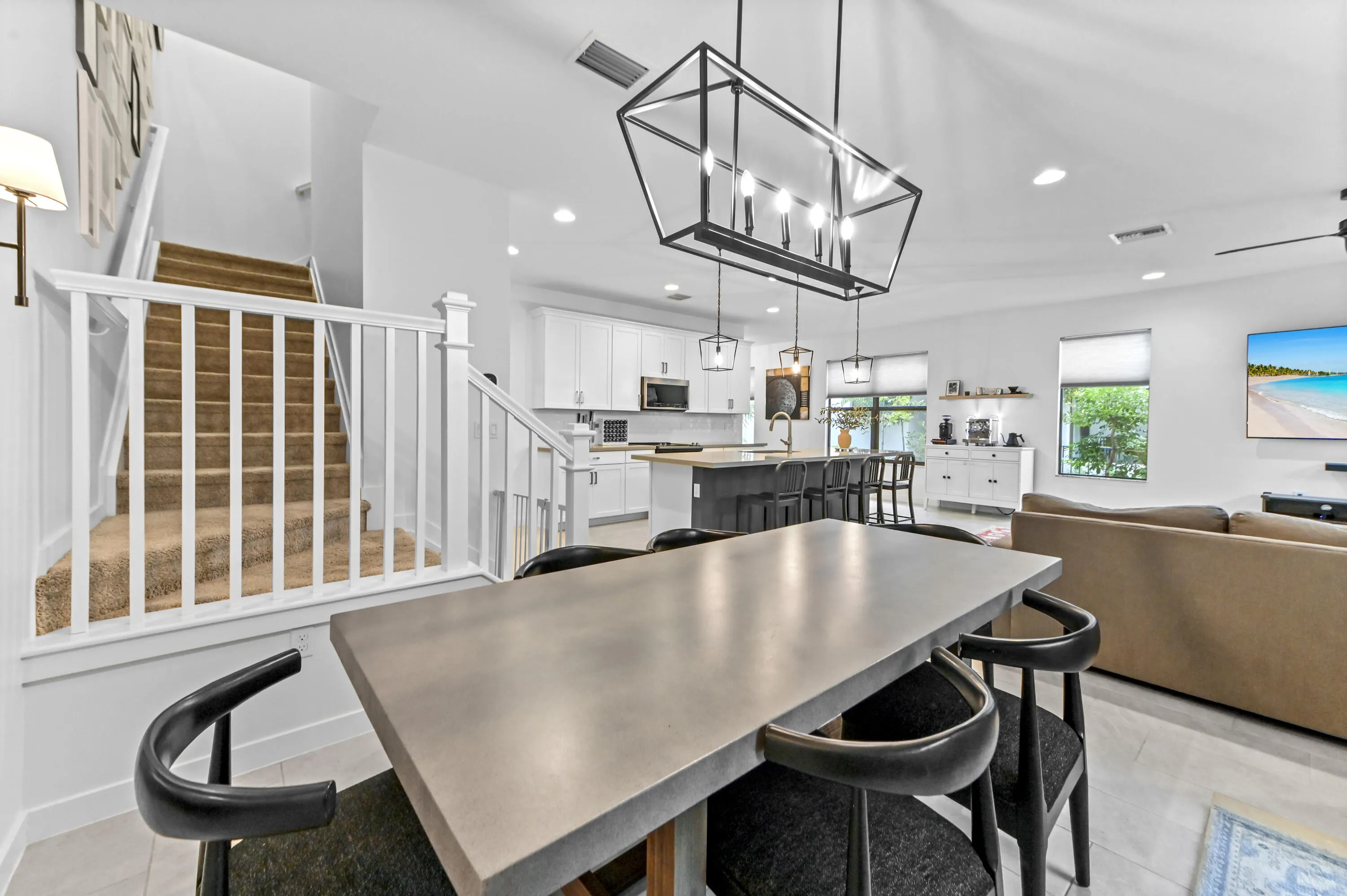 8728 Corvus Drive