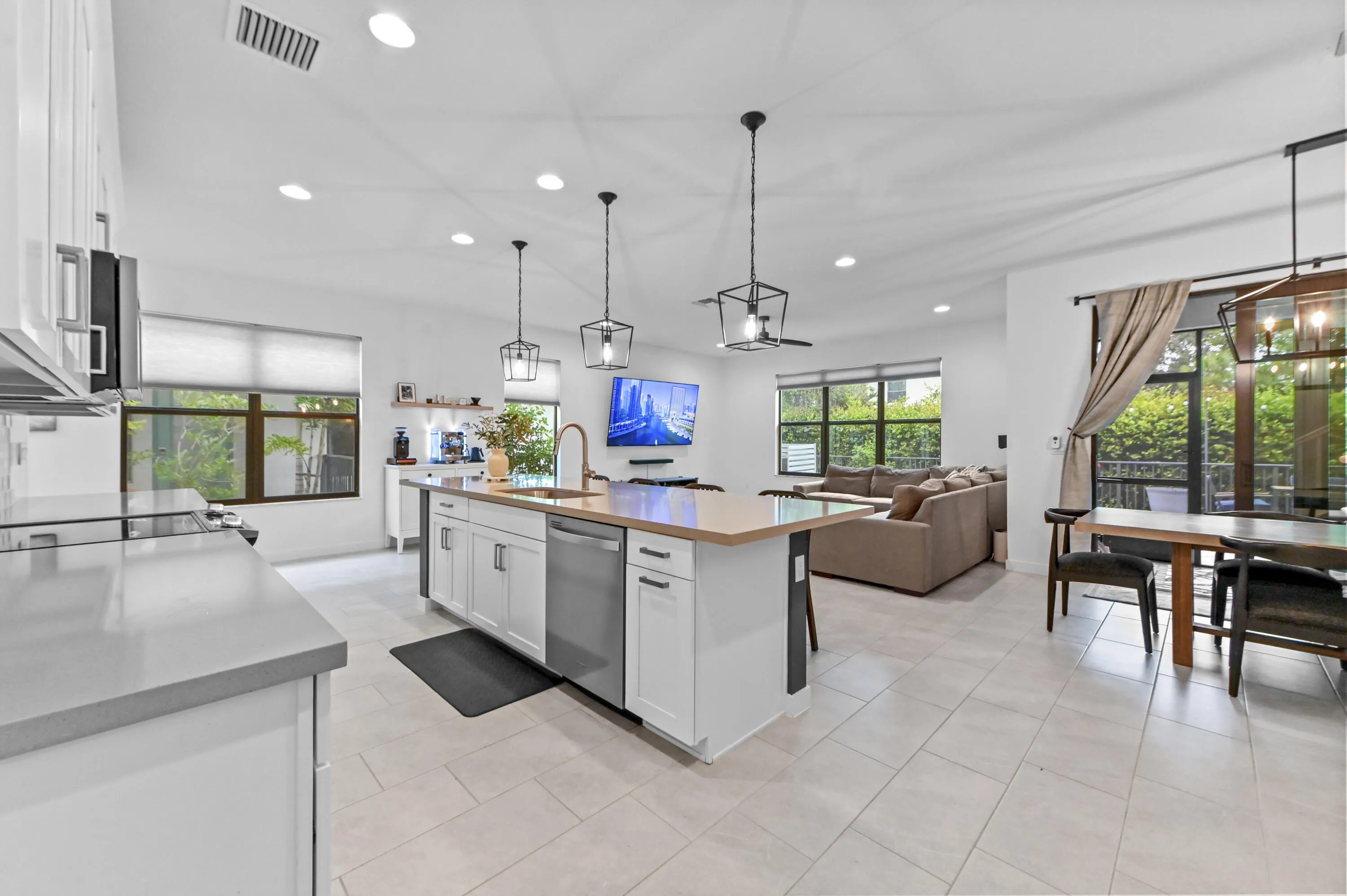 8728 Corvus Drive