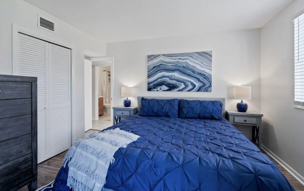 333 SE MARTIN Avenue #1-I