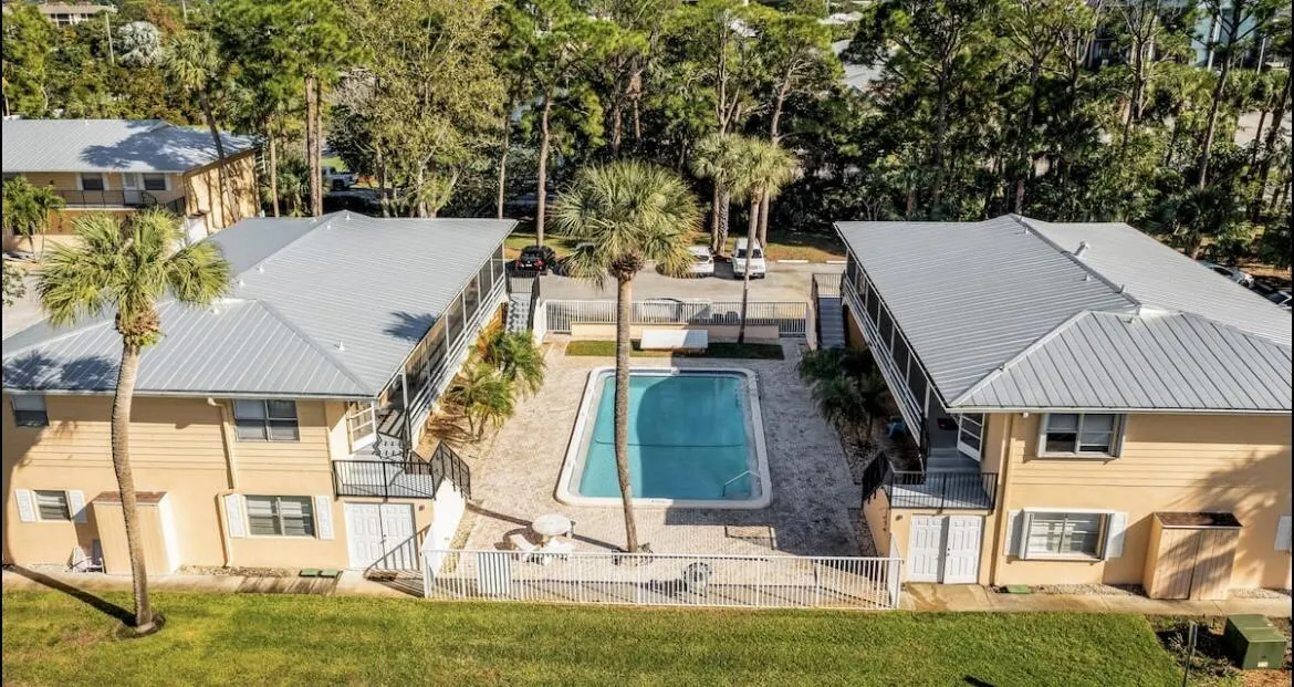 333 SE MARTIN Avenue #1-I