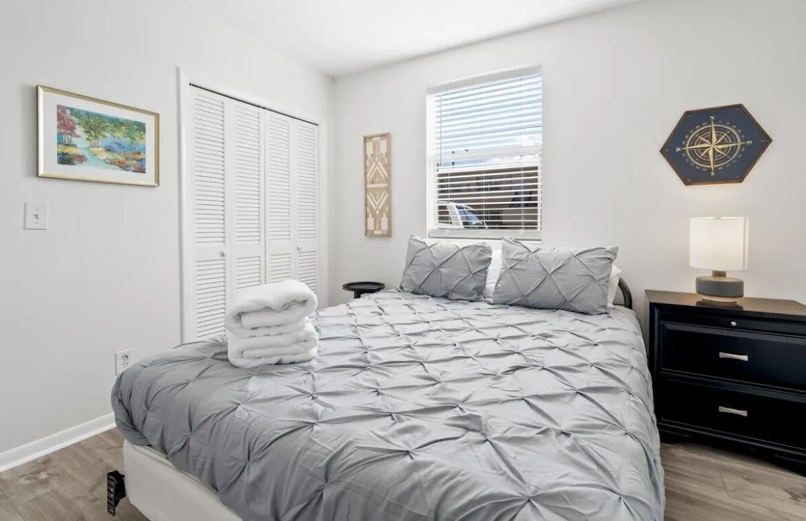 333 SE MARTIN Avenue #1-I
