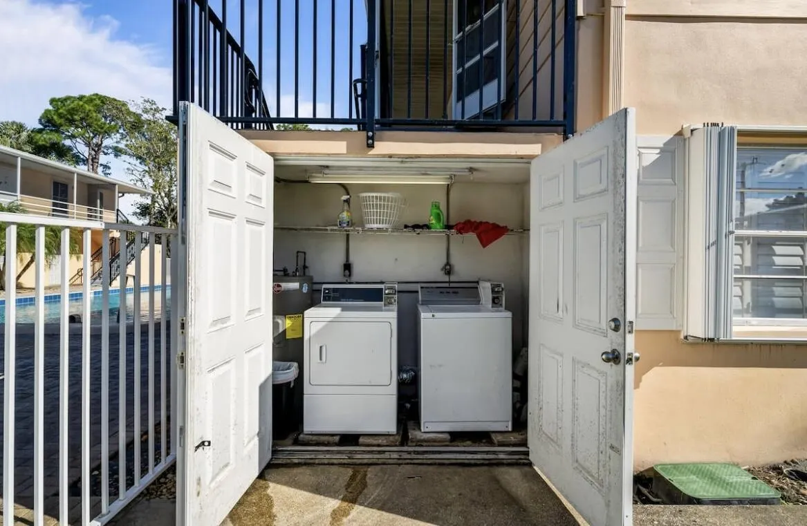 333 SE MARTIN Avenue #1-I