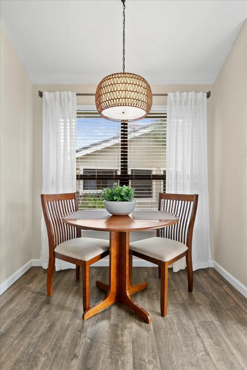 11863 Wimbledon Circle #540