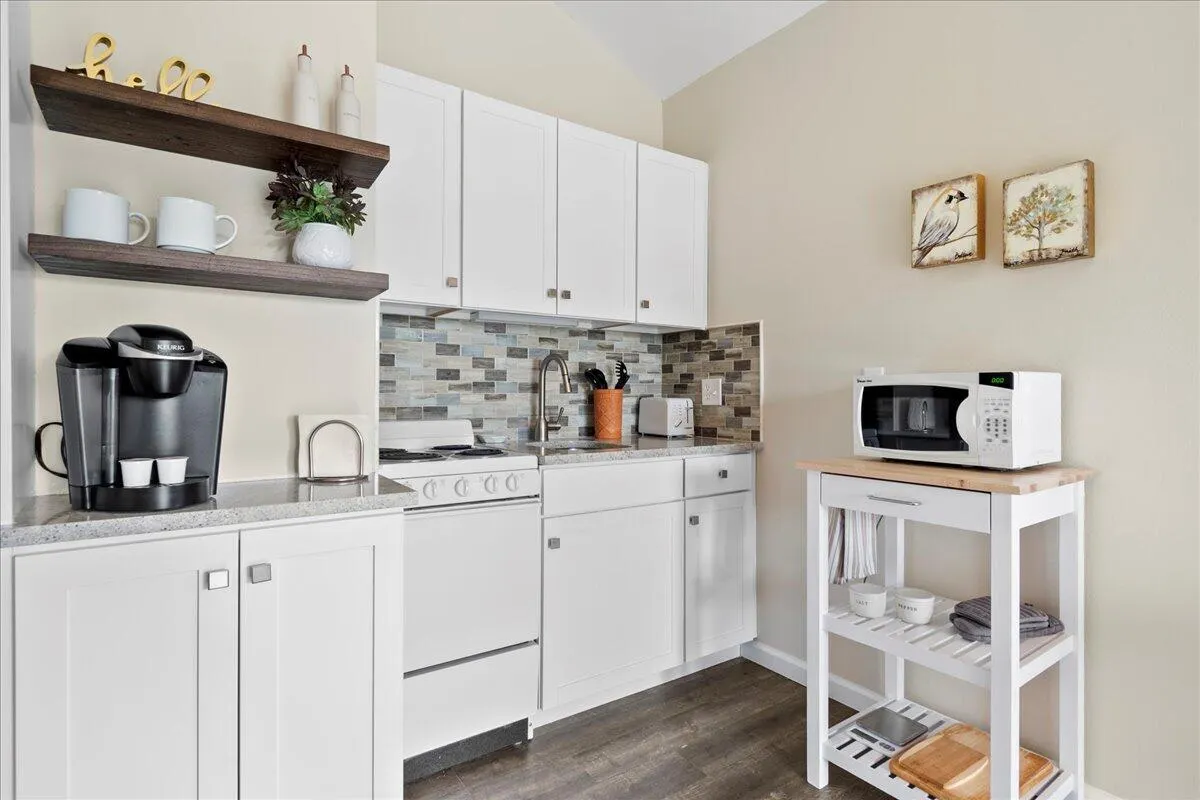 11863 Wimbledon Circle #540