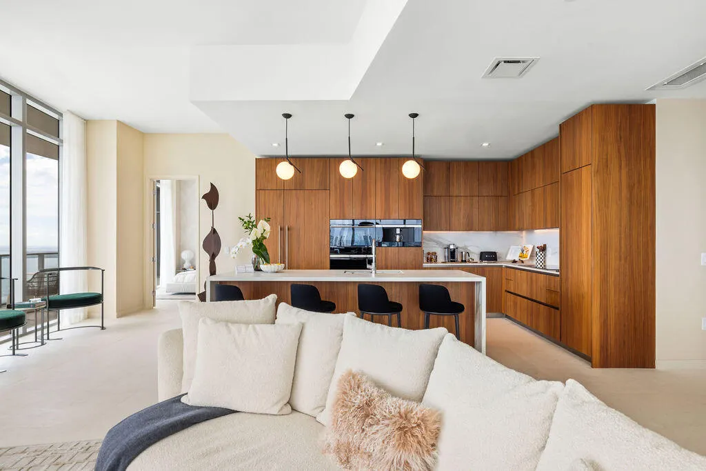 1400 Biscayne Boulevard #5104
