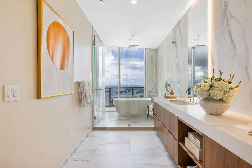 1400 Biscayne Boulevard #5104