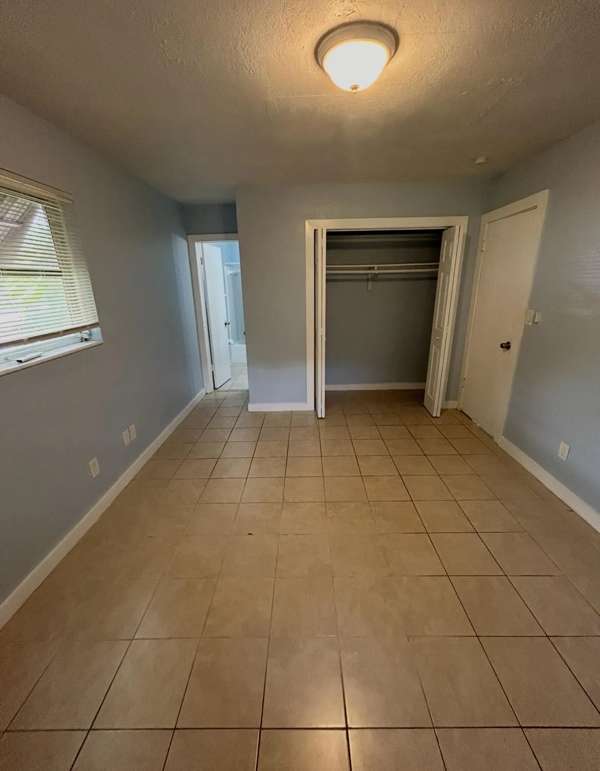 1410 NW 2nd Avenue #A
