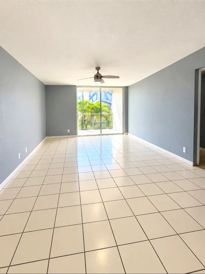 2029 NW 46TH Avenue #E201
