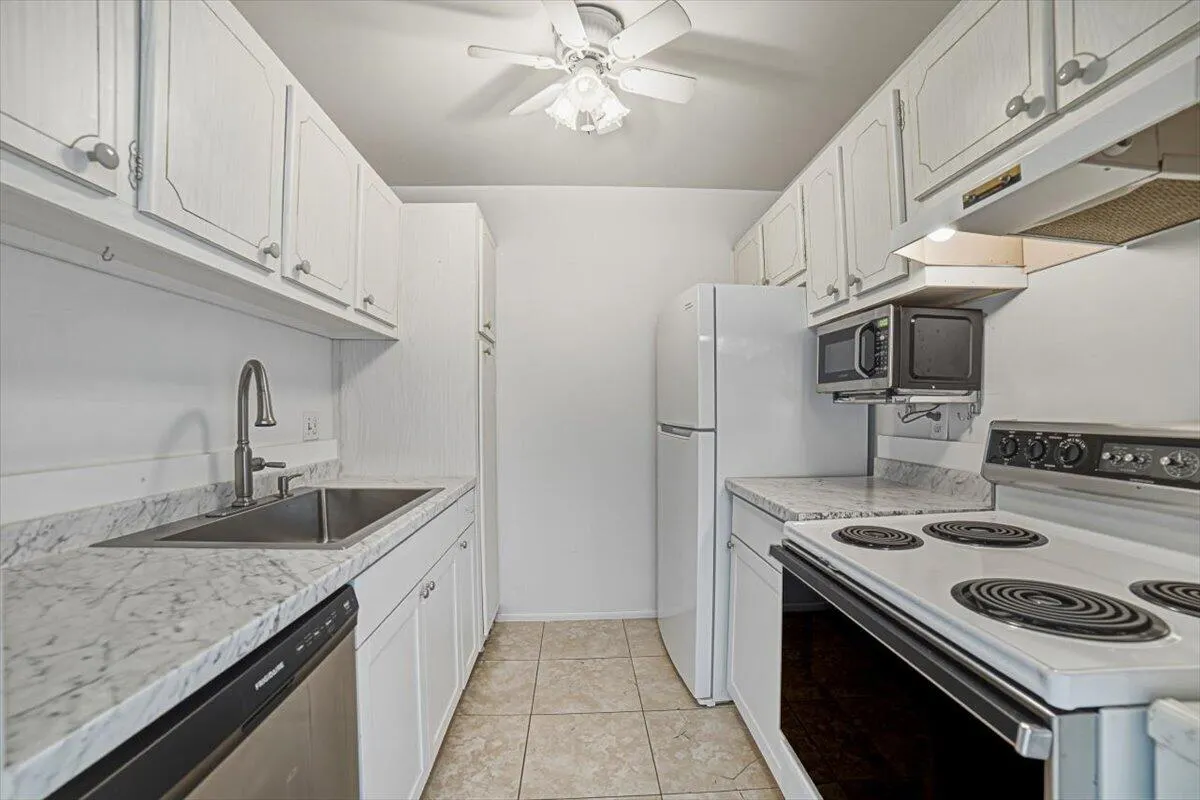 131 Doolen Court #306