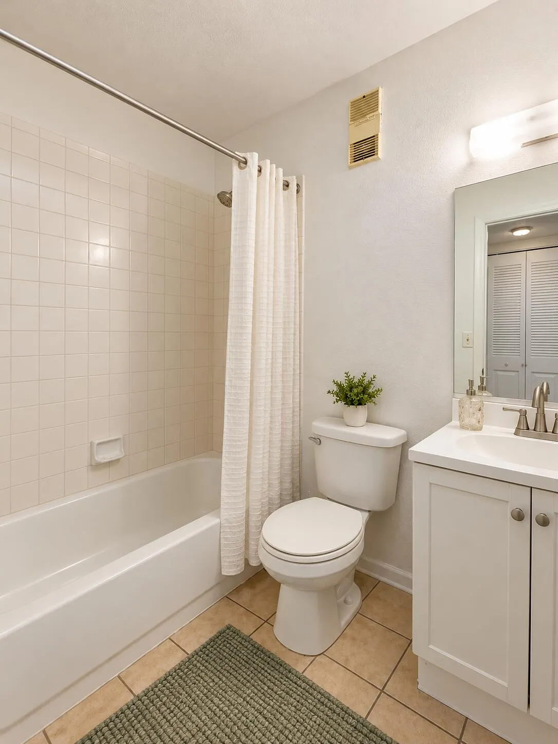 15805 W WATERSIDE Circle #205