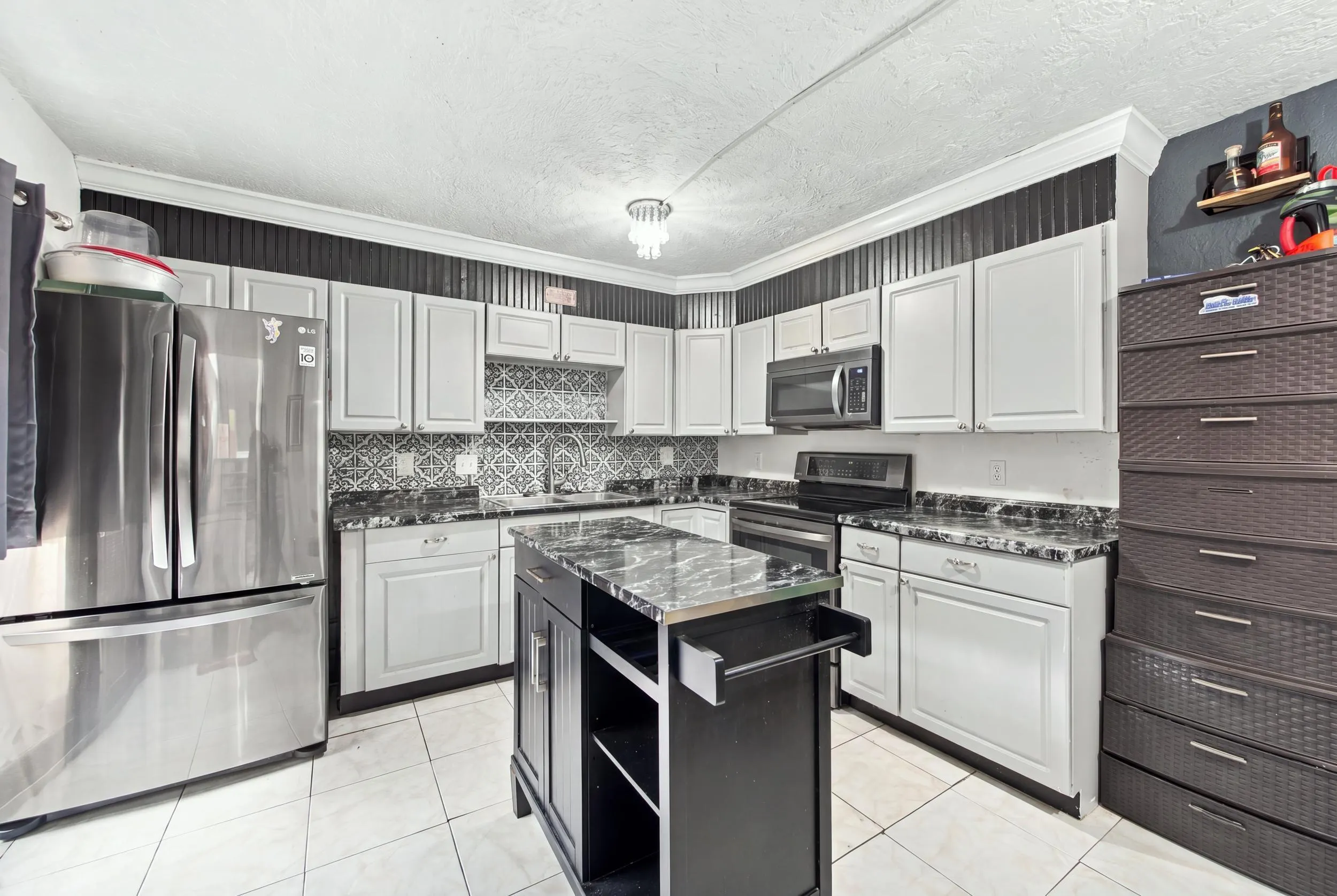 2483 Waterside Drive