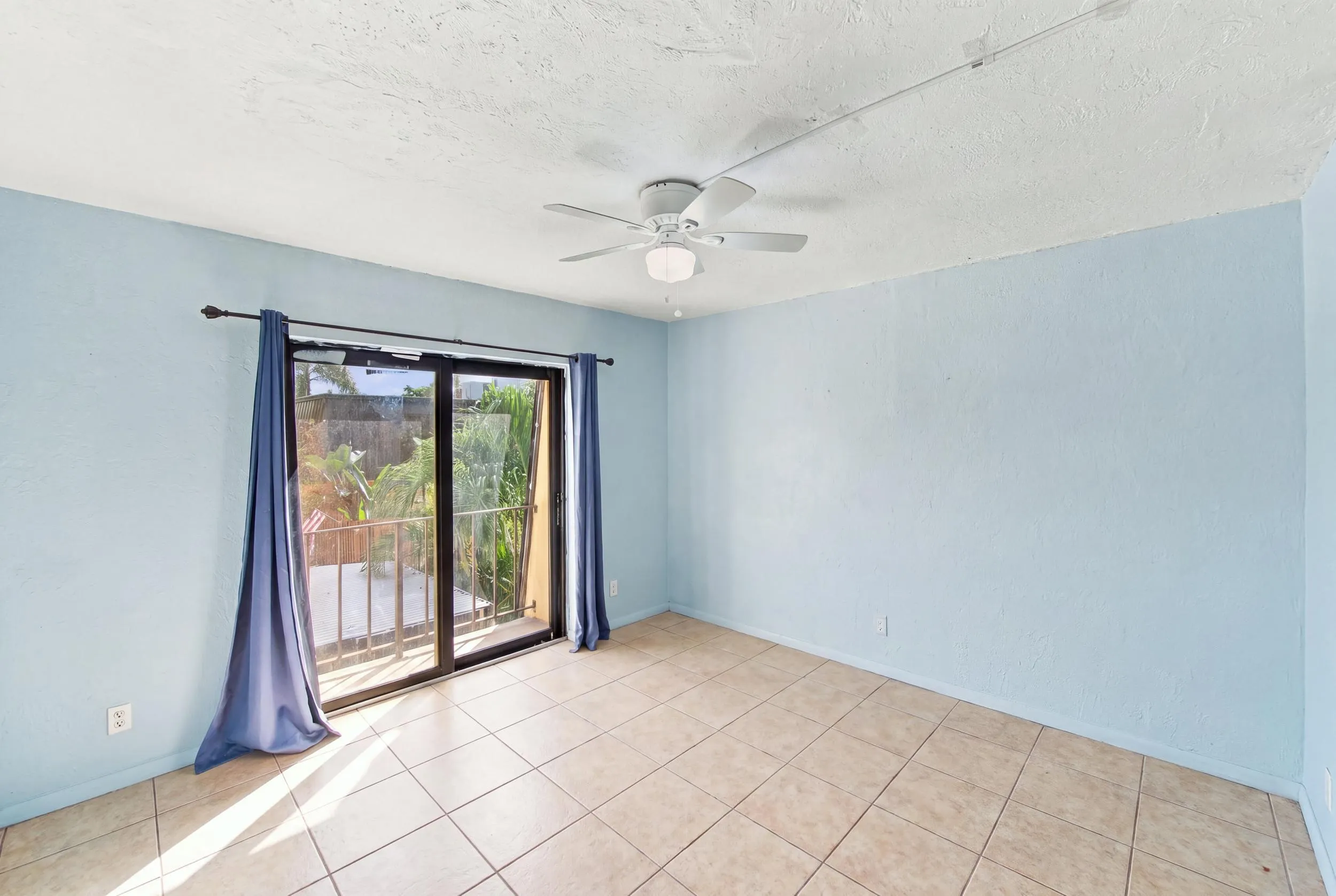 2483 Waterside Drive
