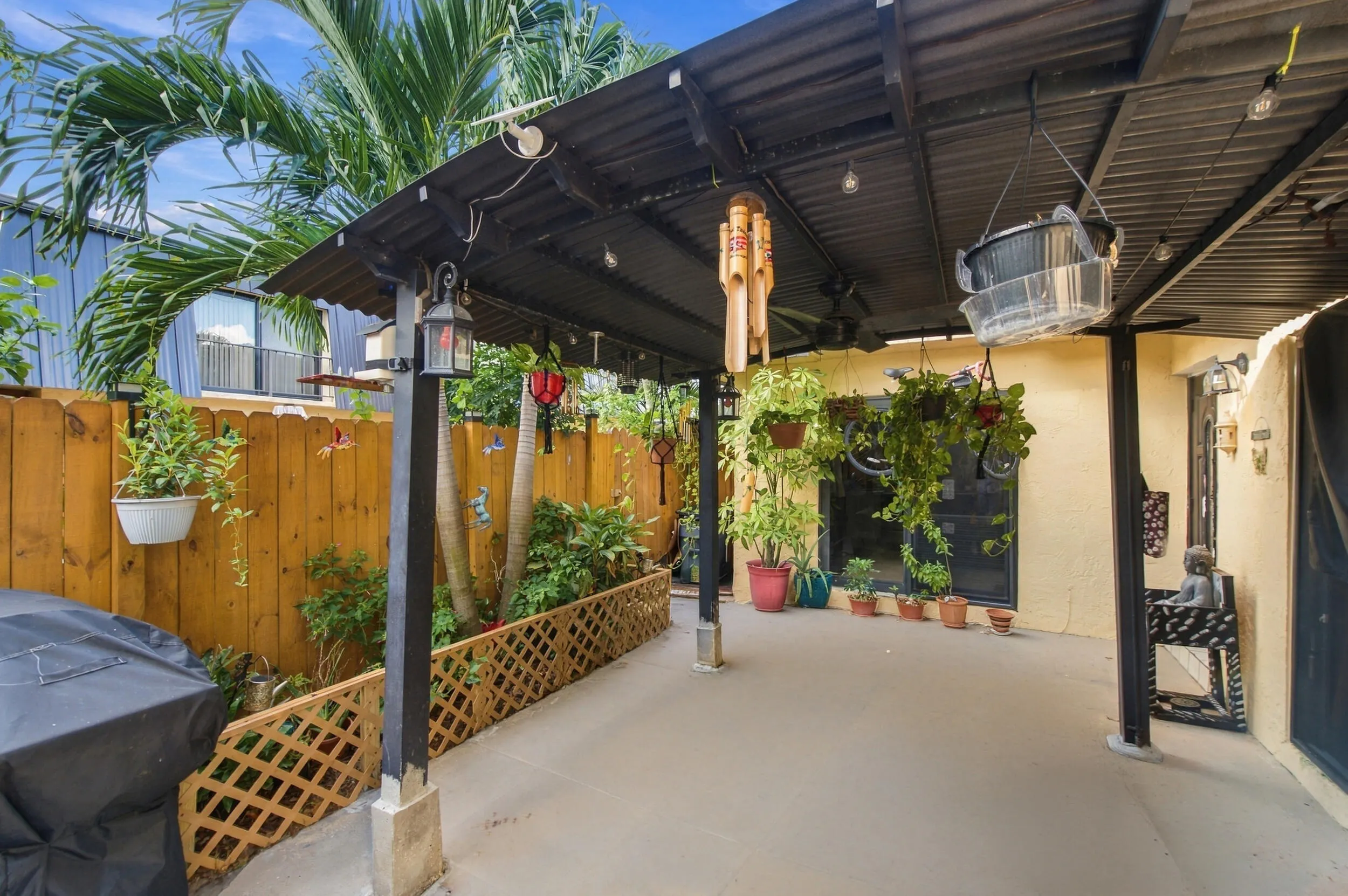 2483 Waterside Drive