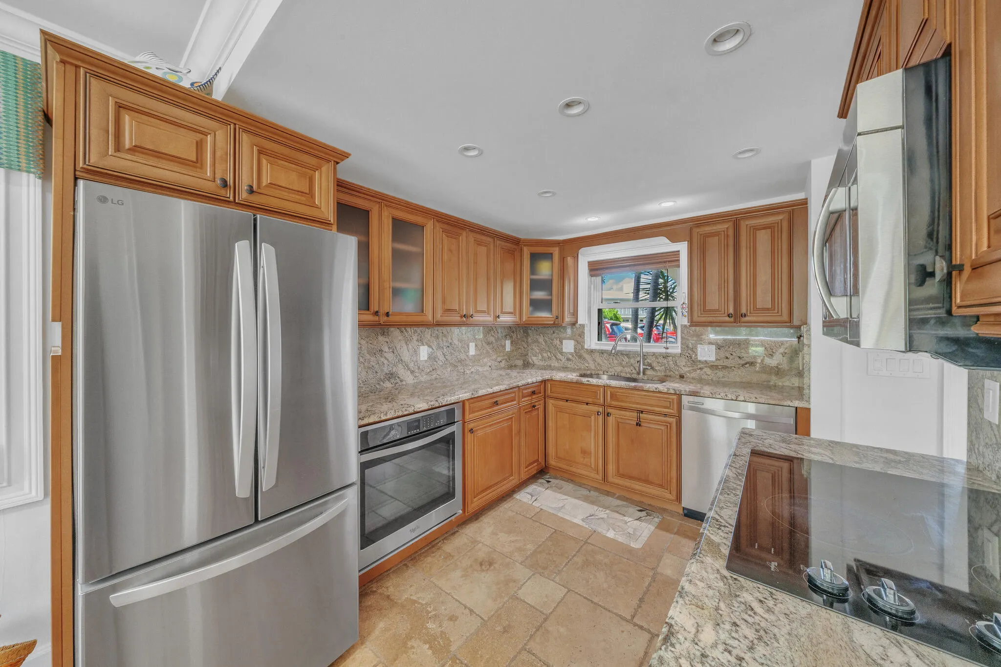 711 NE HARBOUR Terrace #312