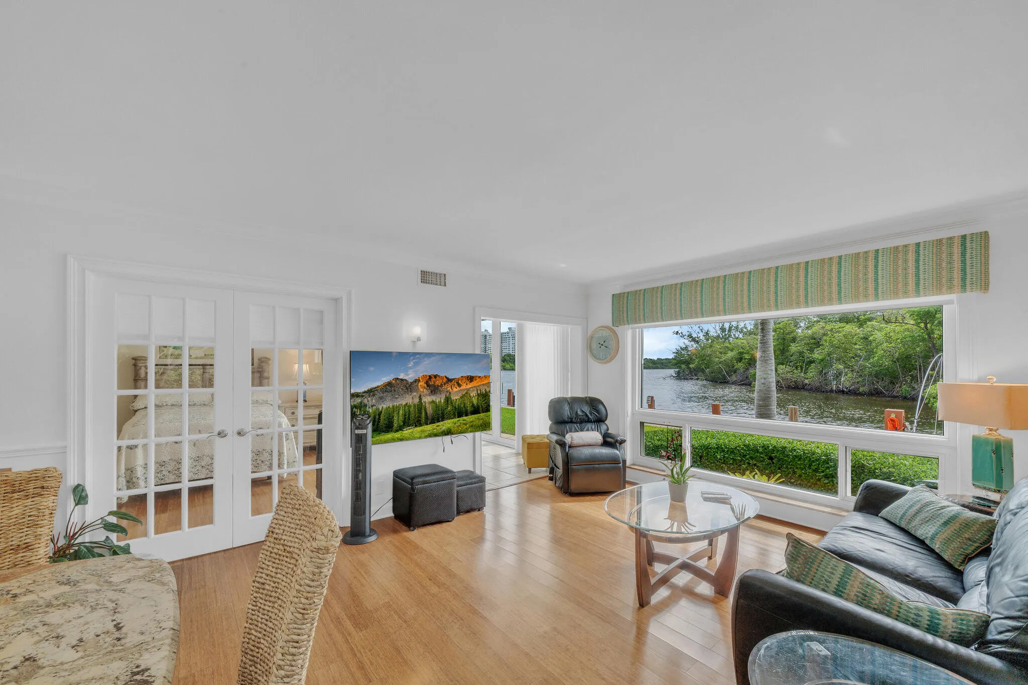 711 NE HARBOUR Terrace #312