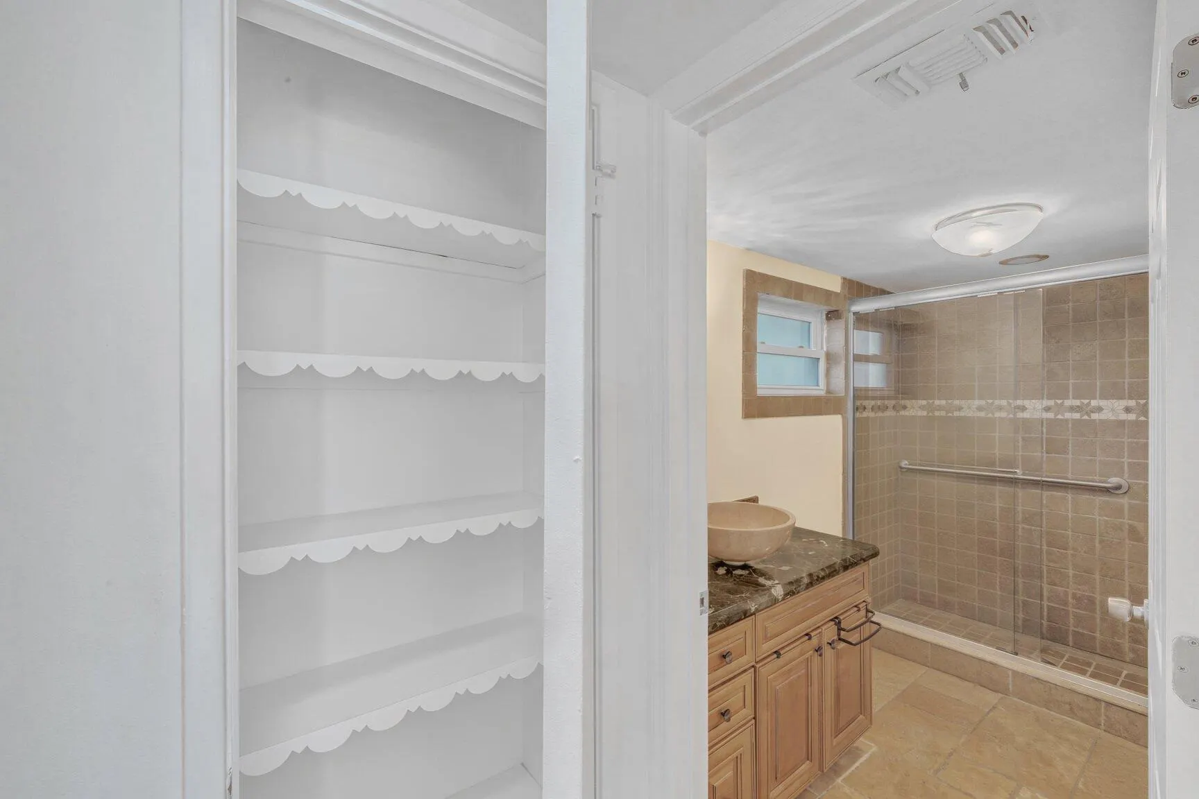 711 NE HARBOUR Terrace #312