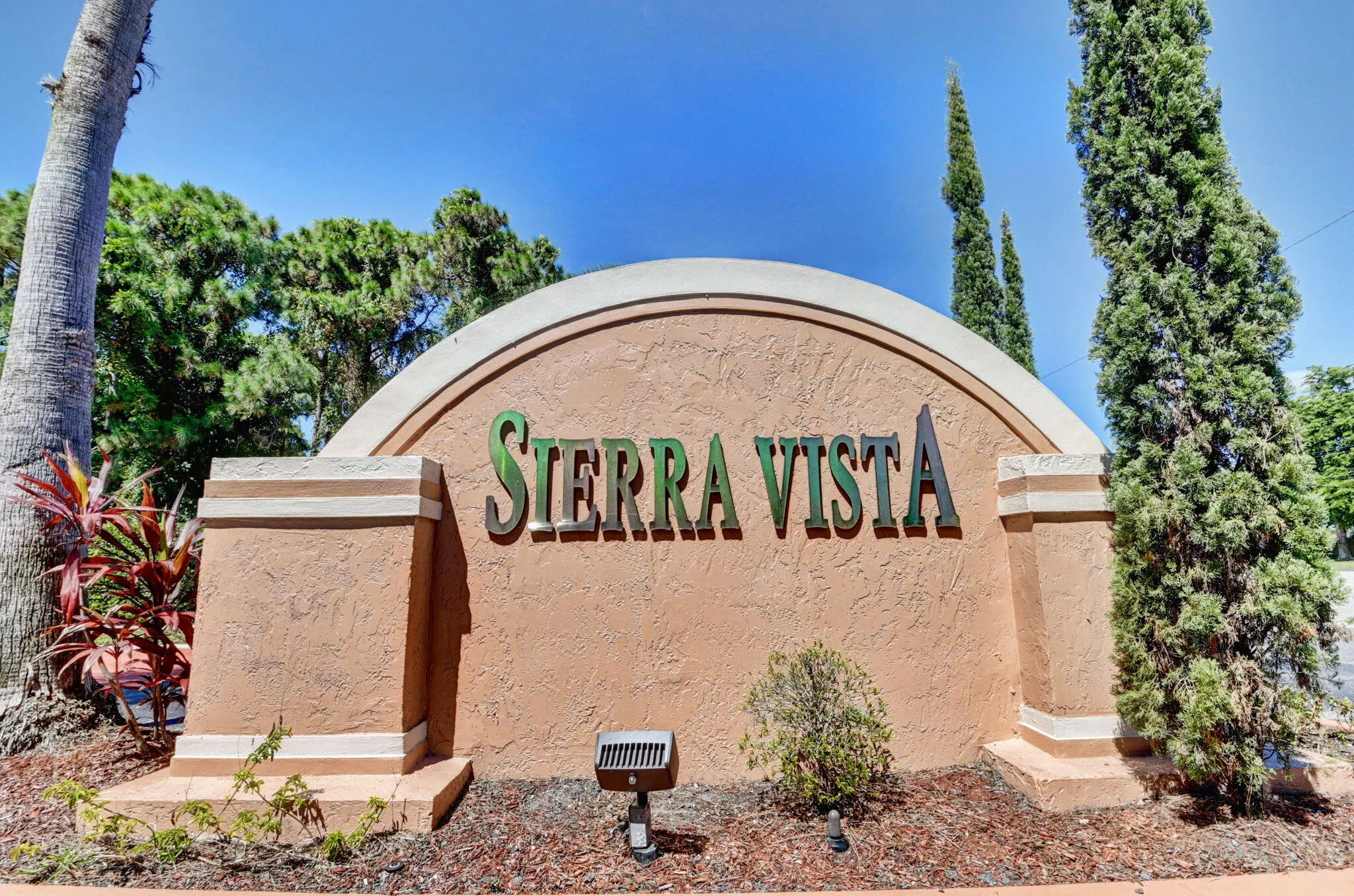 5021 S La Sedona Circle