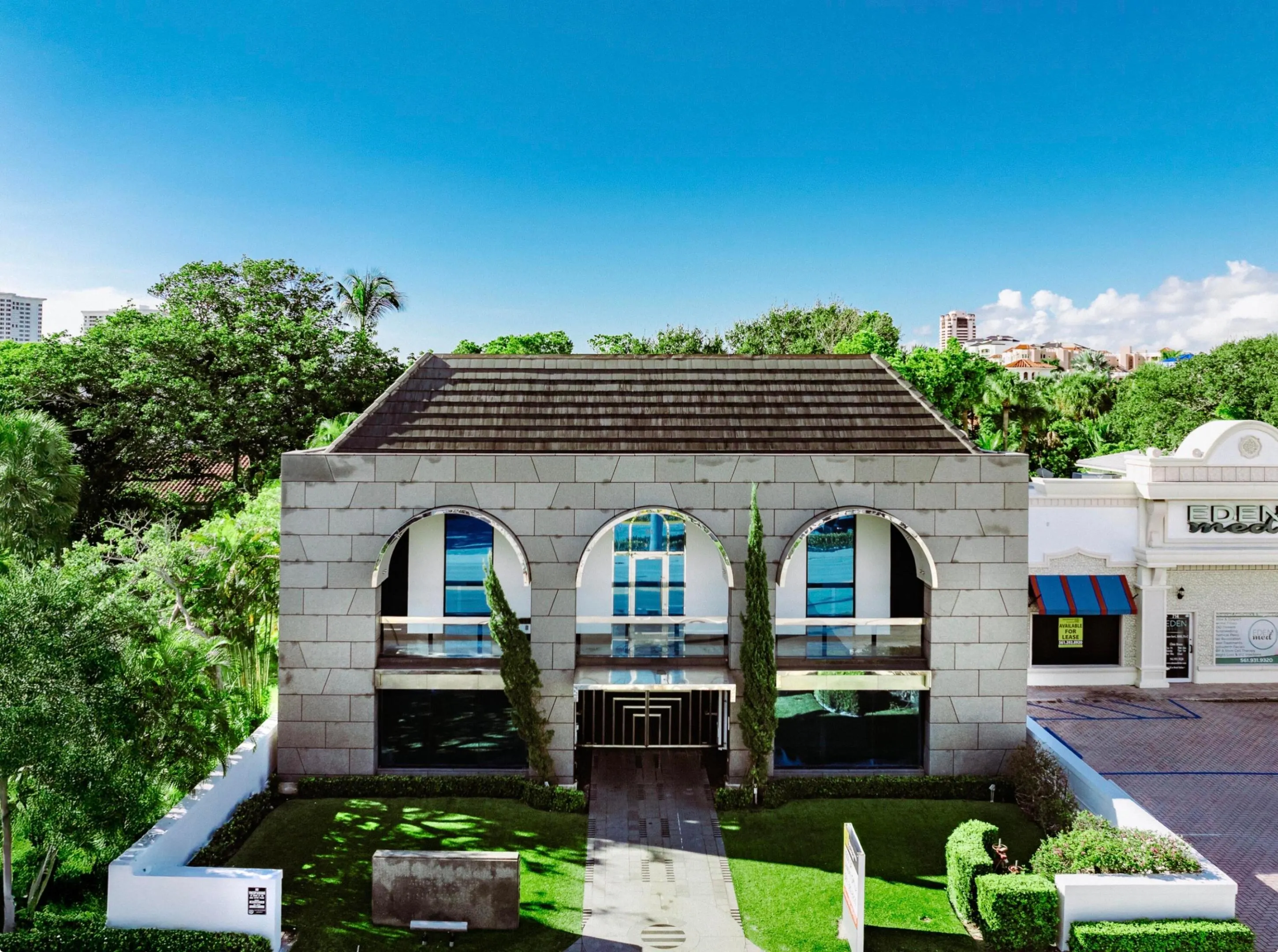 720 E Palmetto Park Road