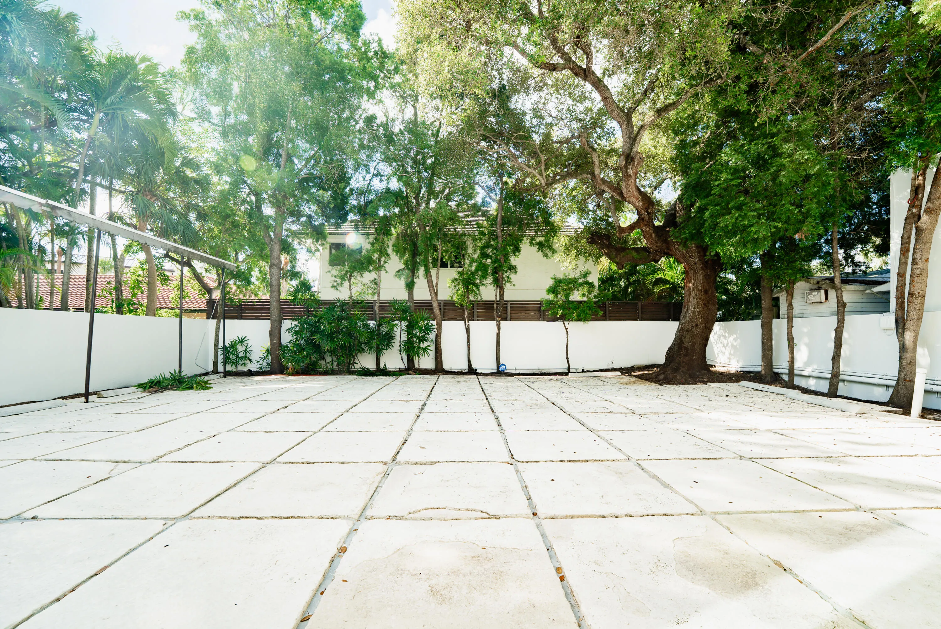 720 E Palmetto Park Road