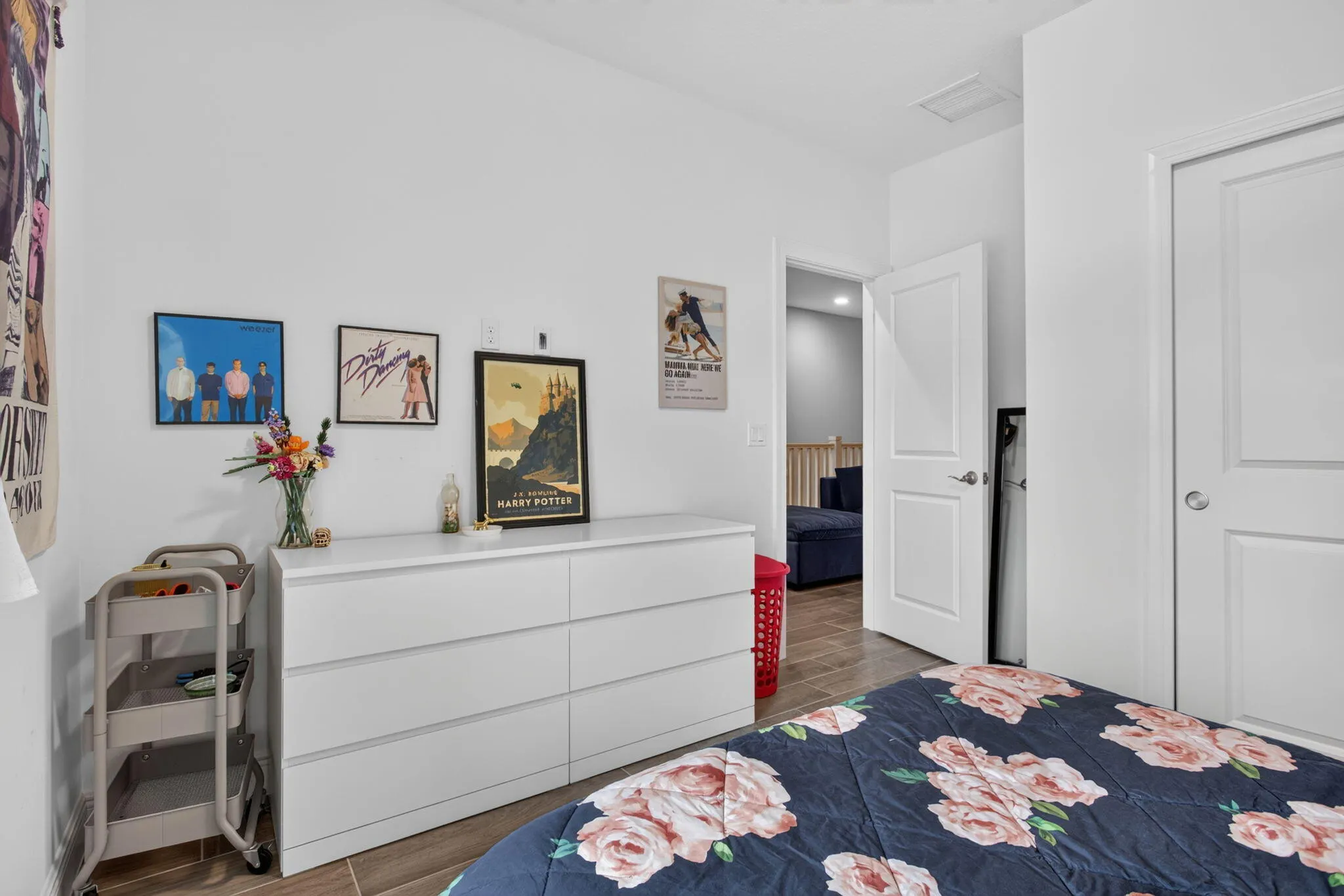 532 SANDERLING Circle