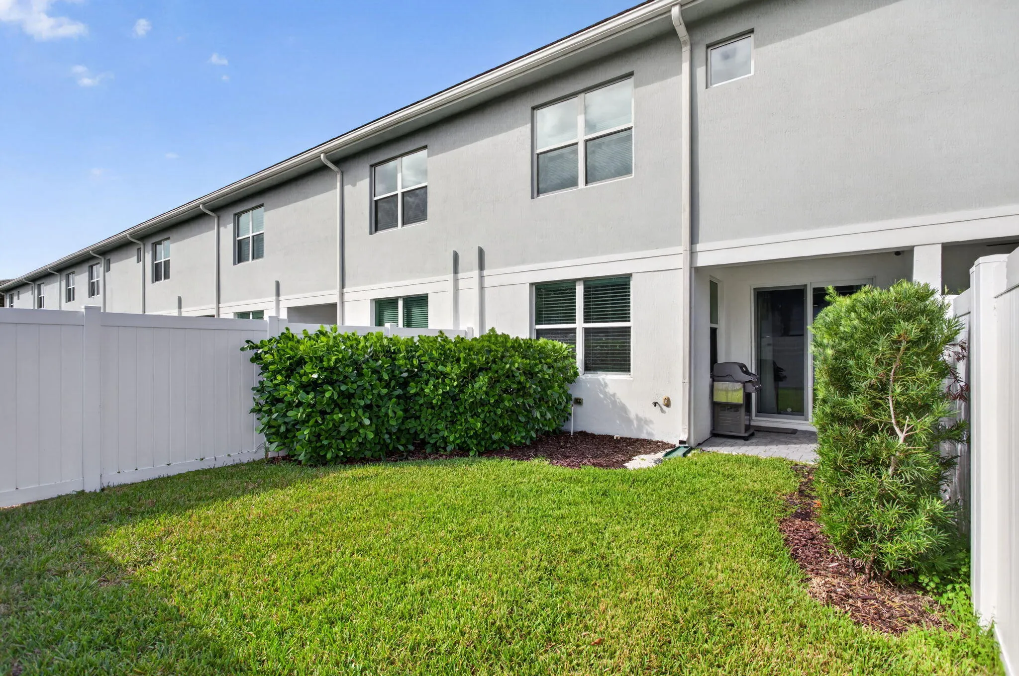 532 SANDERLING Circle