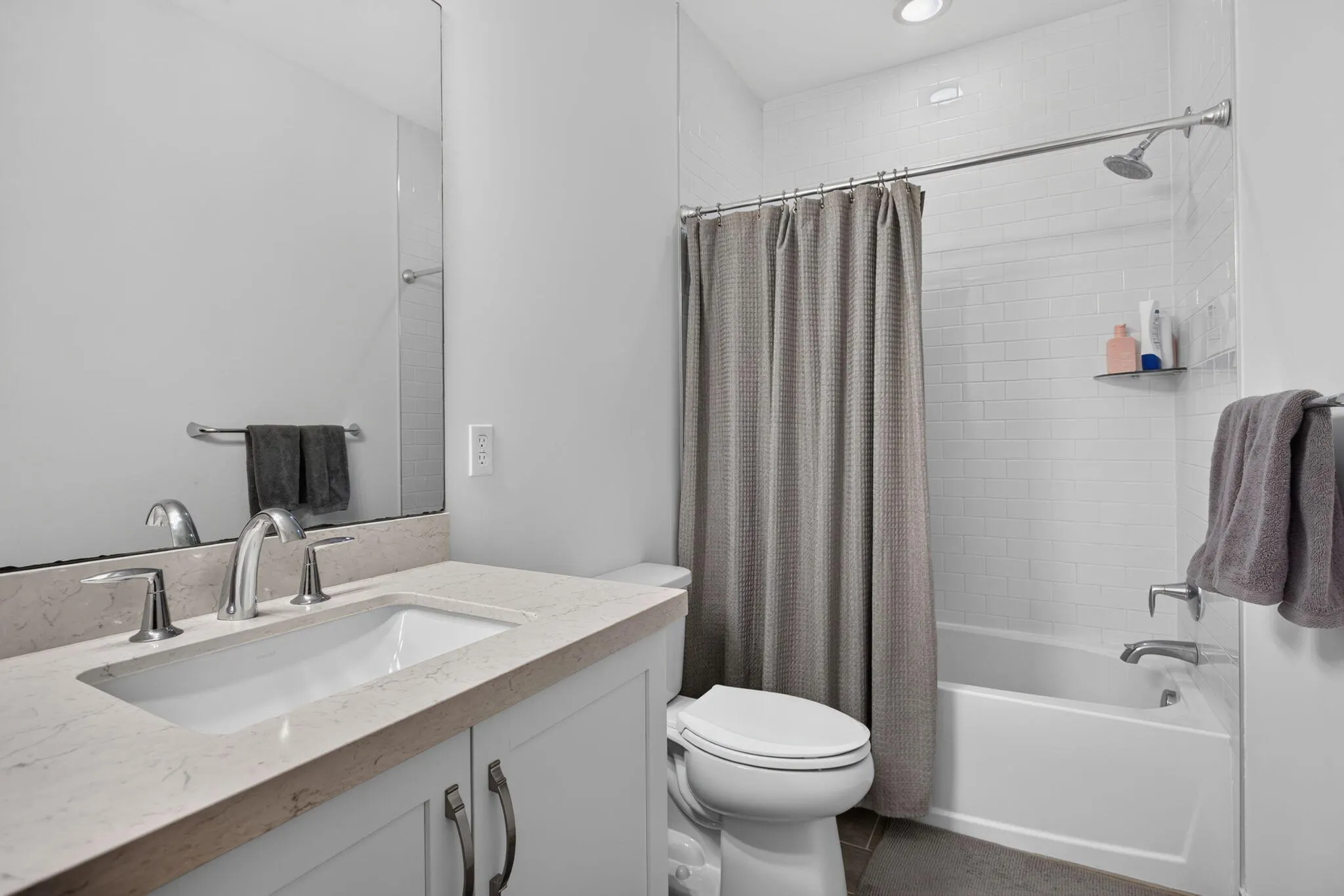 532 SANDERLING Circle