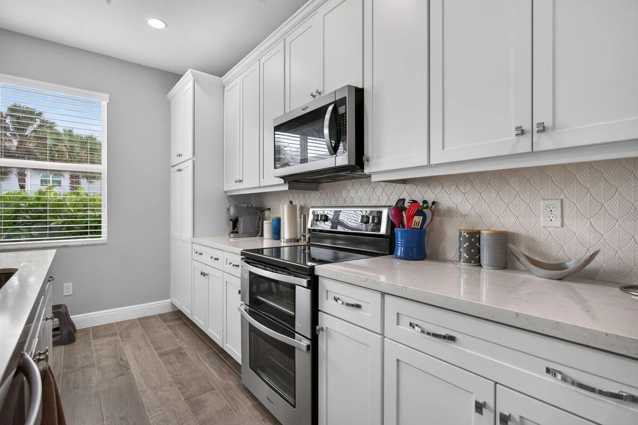 532 SANDERLING Circle