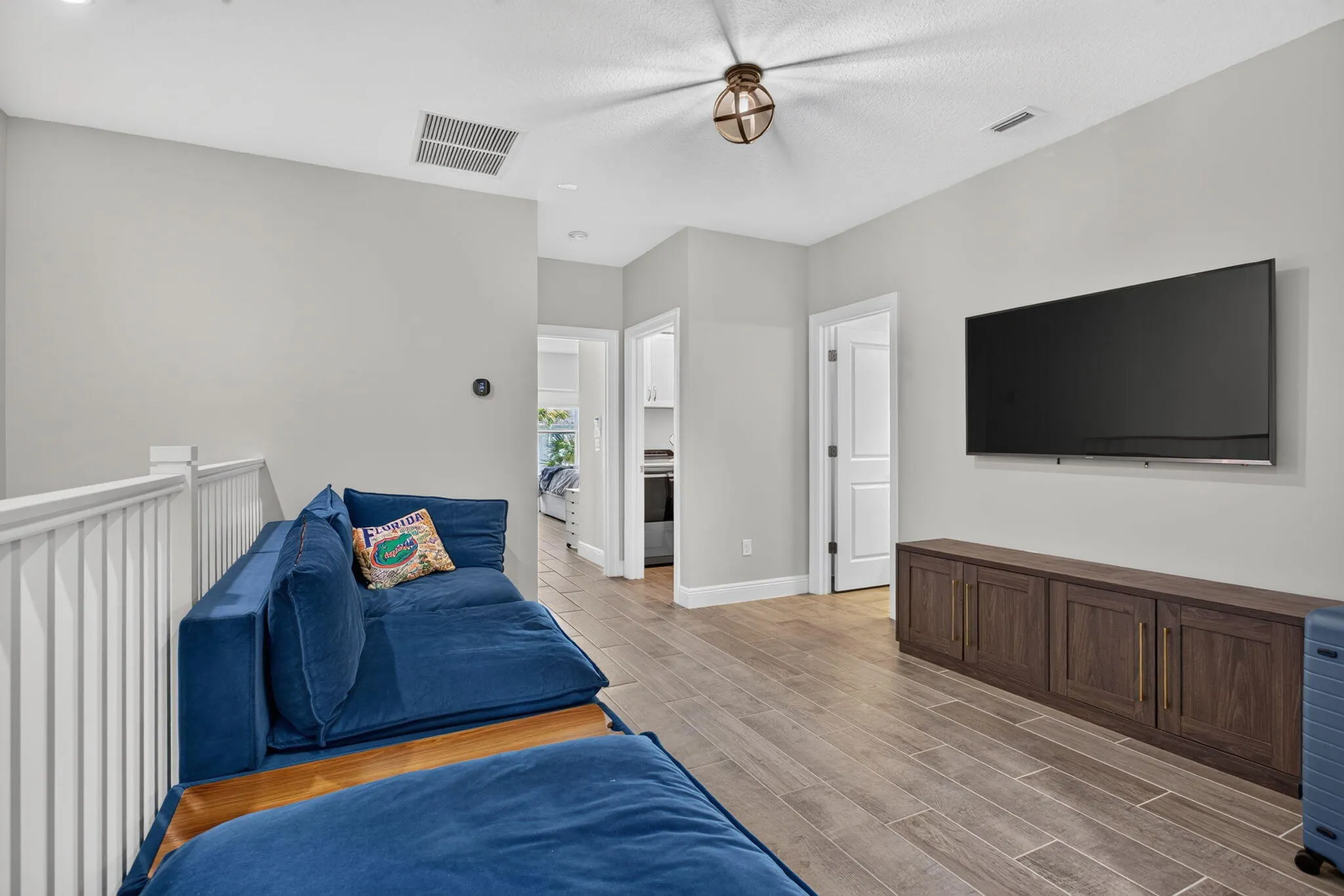 532 SANDERLING Circle